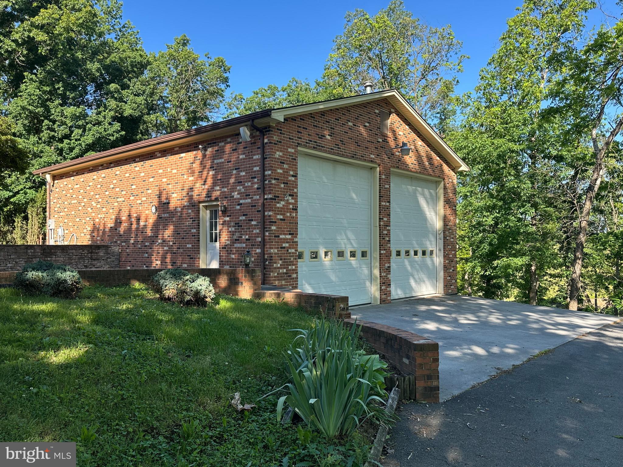 3586 RELIANCE ROAD