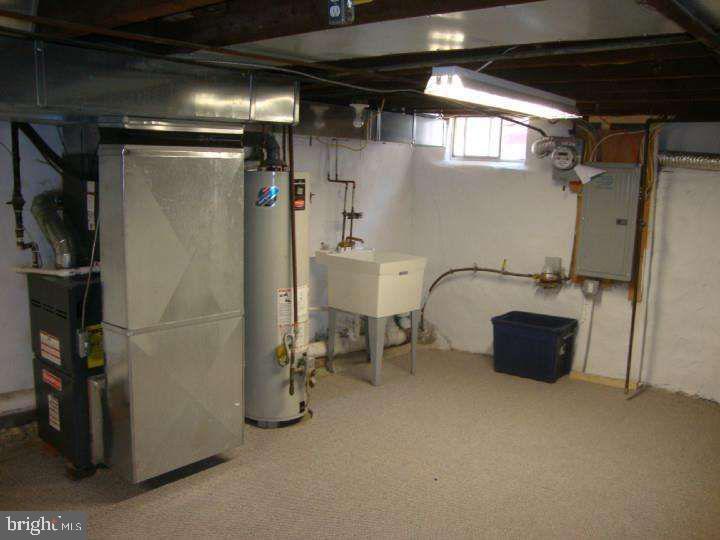 POINT BREEZE - Residential Lease