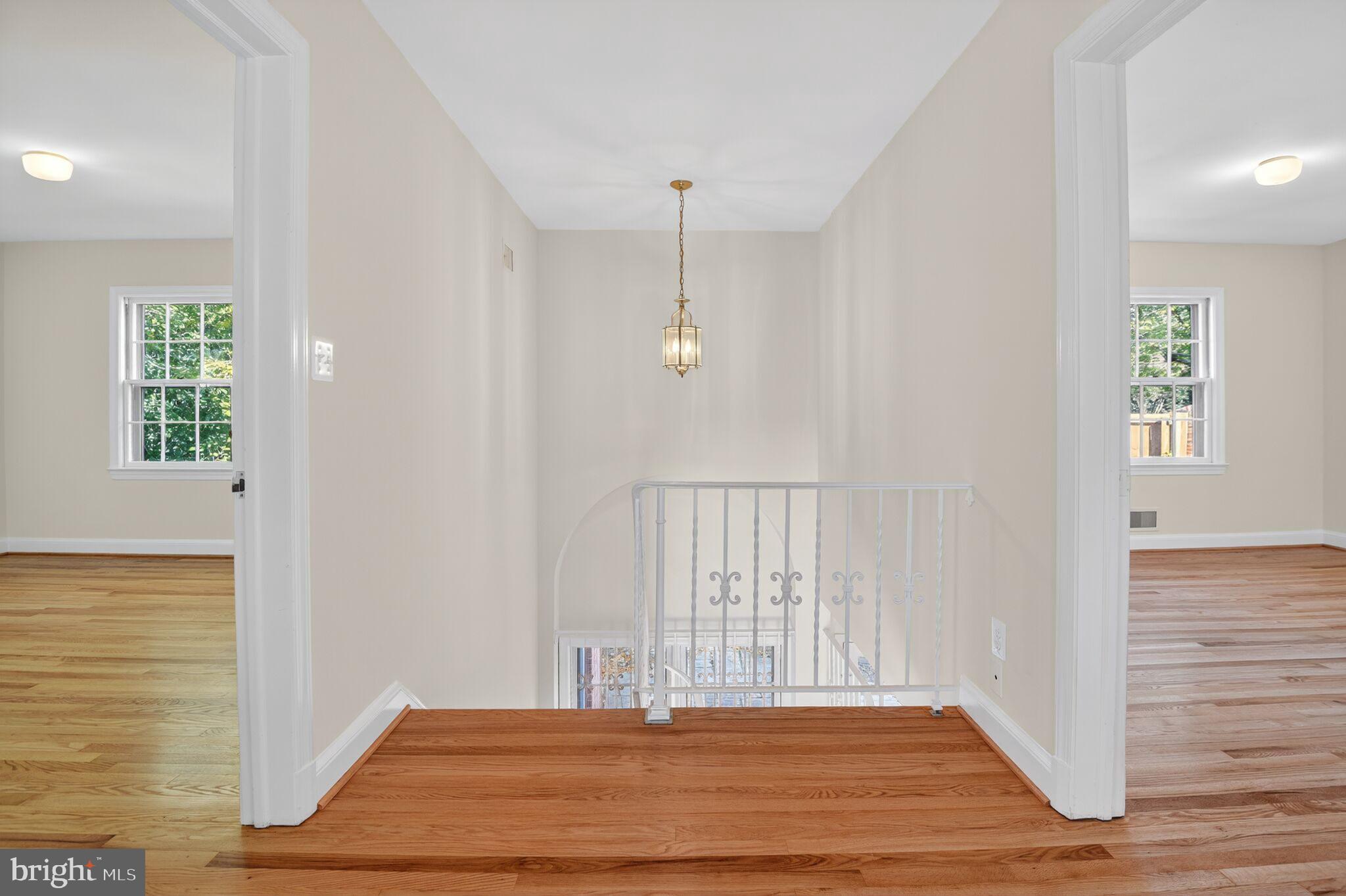 WESTMORELAND HILLS - Residential