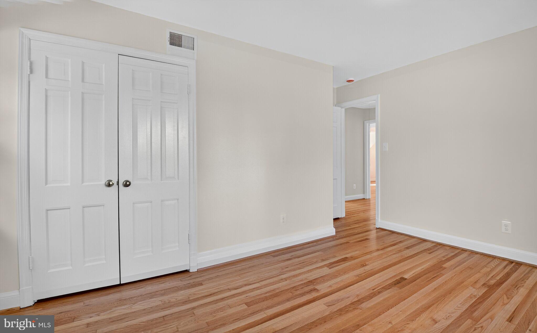 WESTMORELAND HILLS - Residential