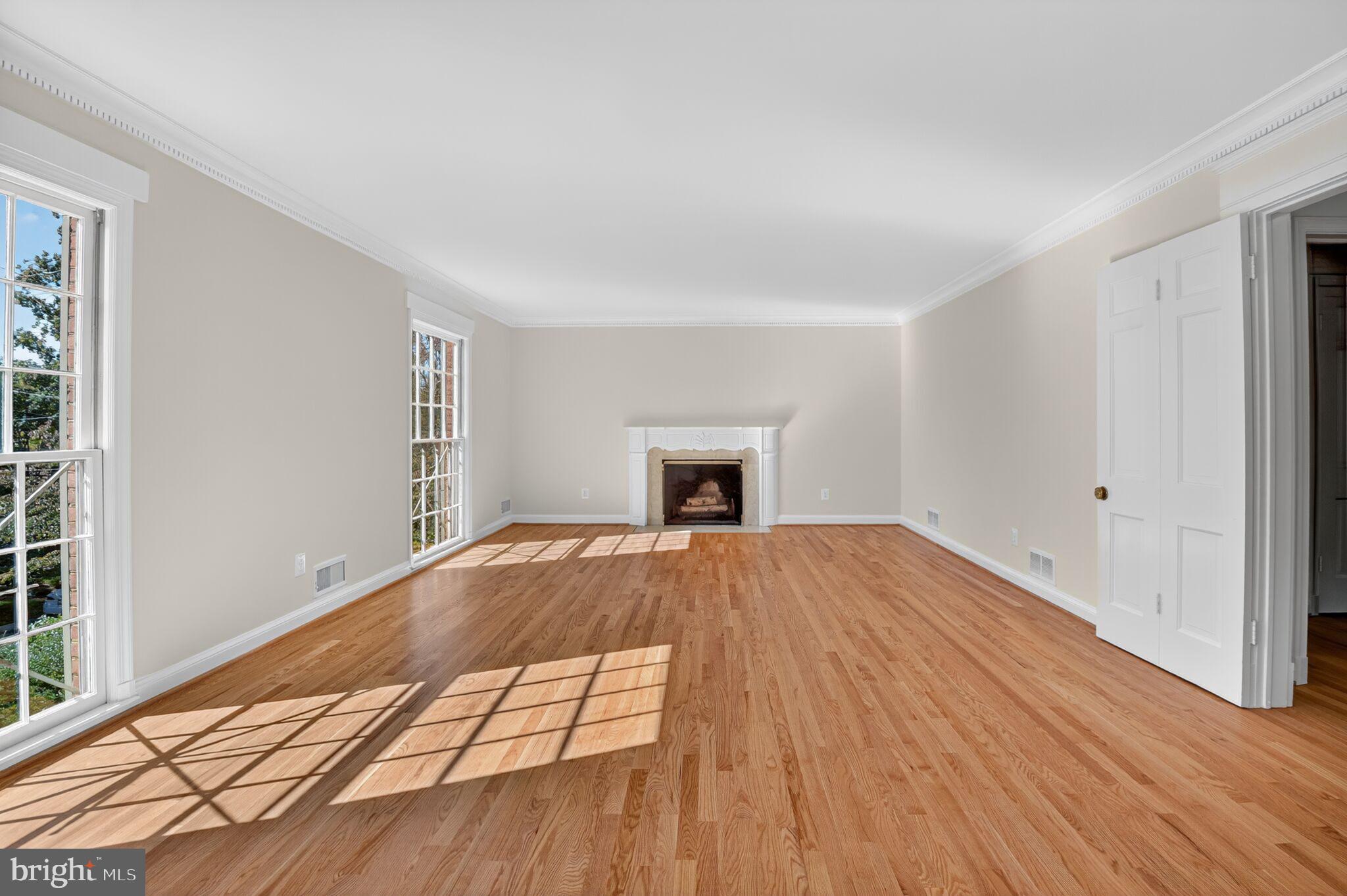 WESTMORELAND HILLS - Residential