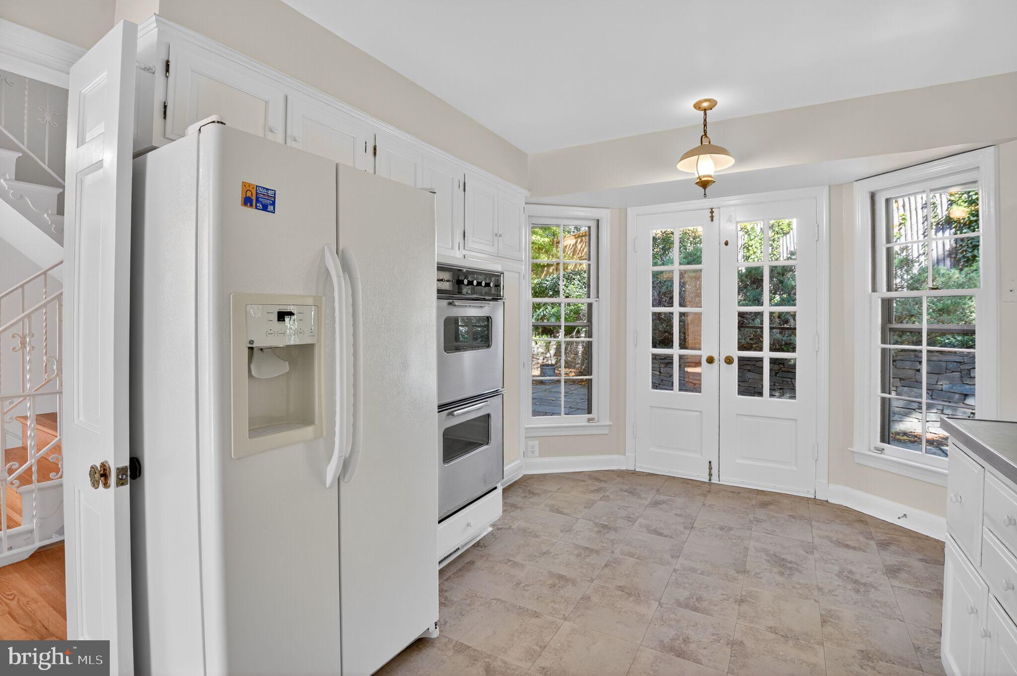 WESTMORELAND HILLS - Residential