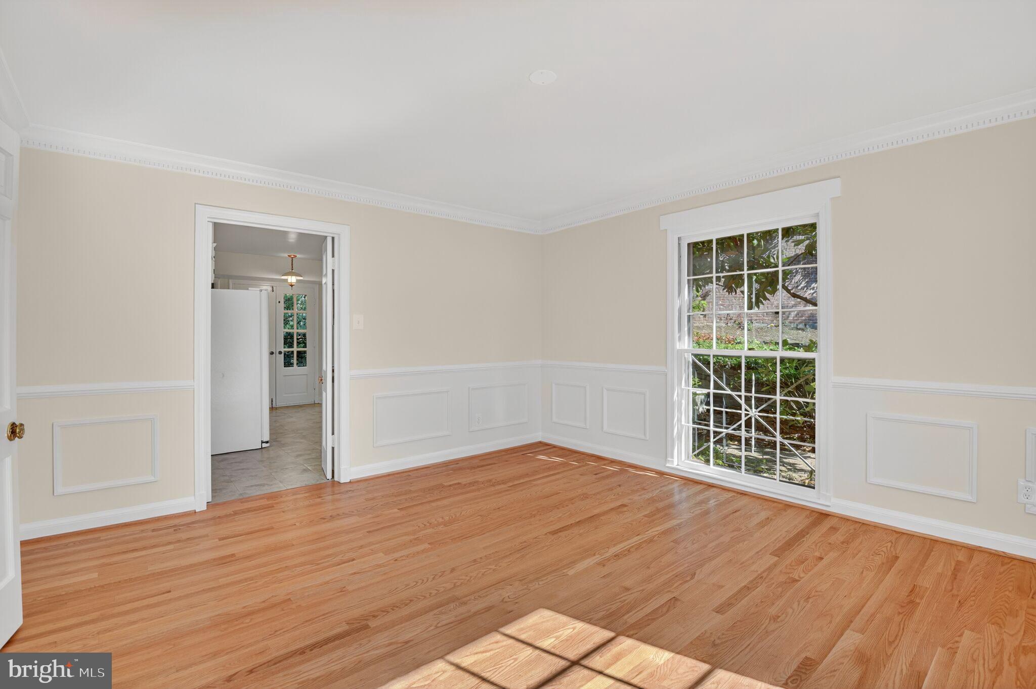 WESTMORELAND HILLS - Residential