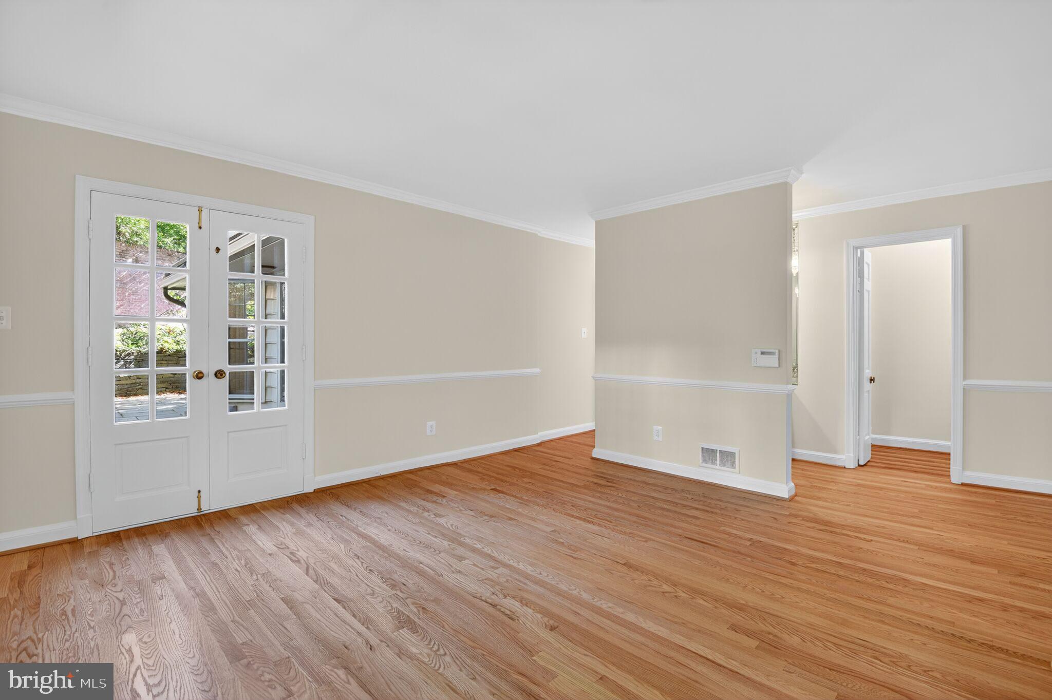 WESTMORELAND HILLS - Residential