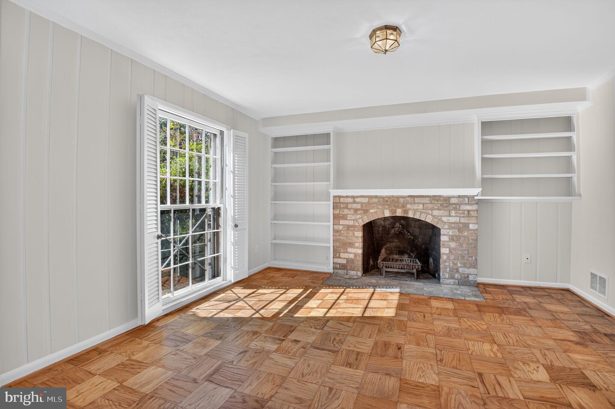 5203 PORTSMOUTH ROAD
