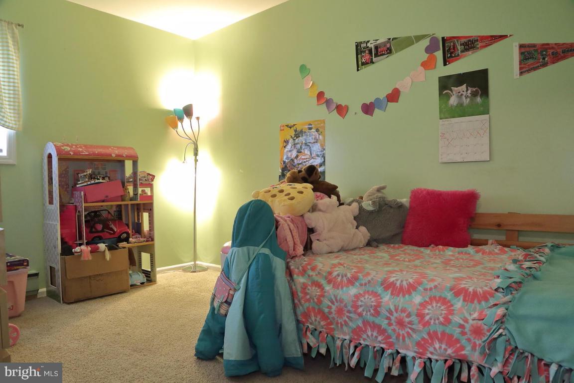 PINE LANE ESTATES - Residential