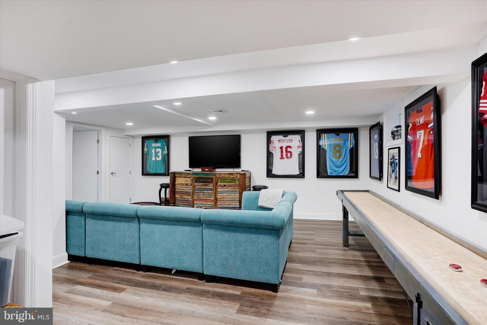 BROOKTHORPE HILLS - Residential