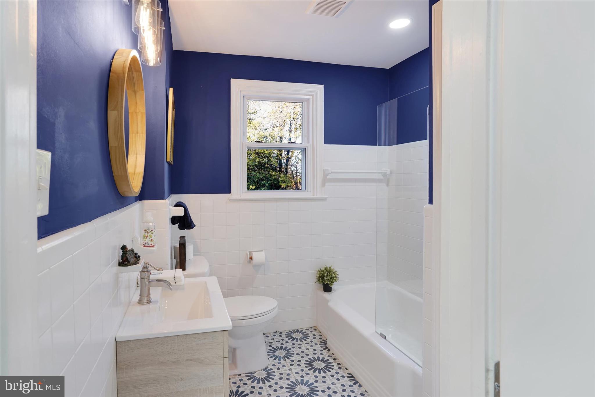 BROOKTHORPE HILLS - Residential