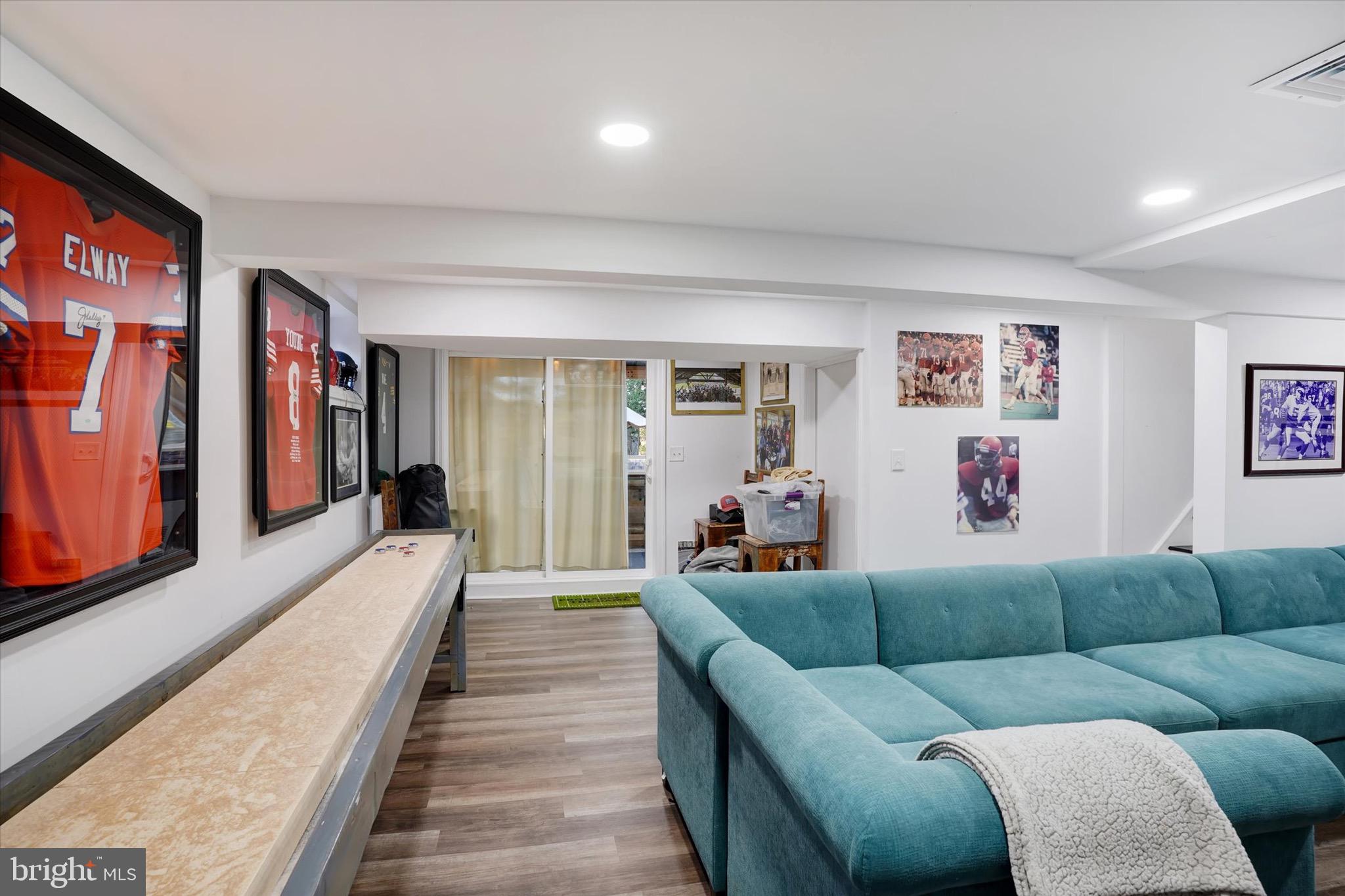 BROOKTHORPE HILLS - Residential