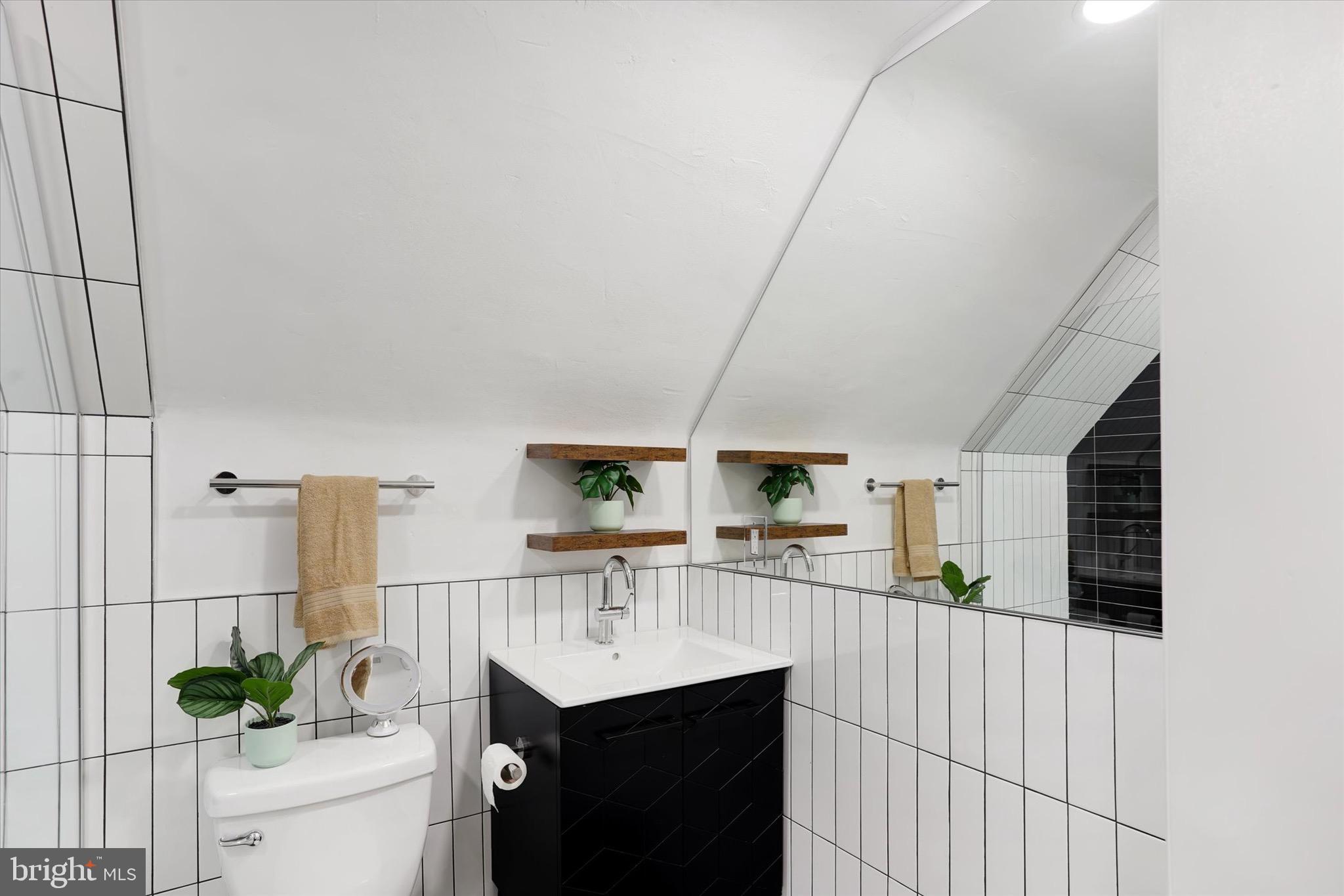 BROOKTHORPE HILLS - Residential