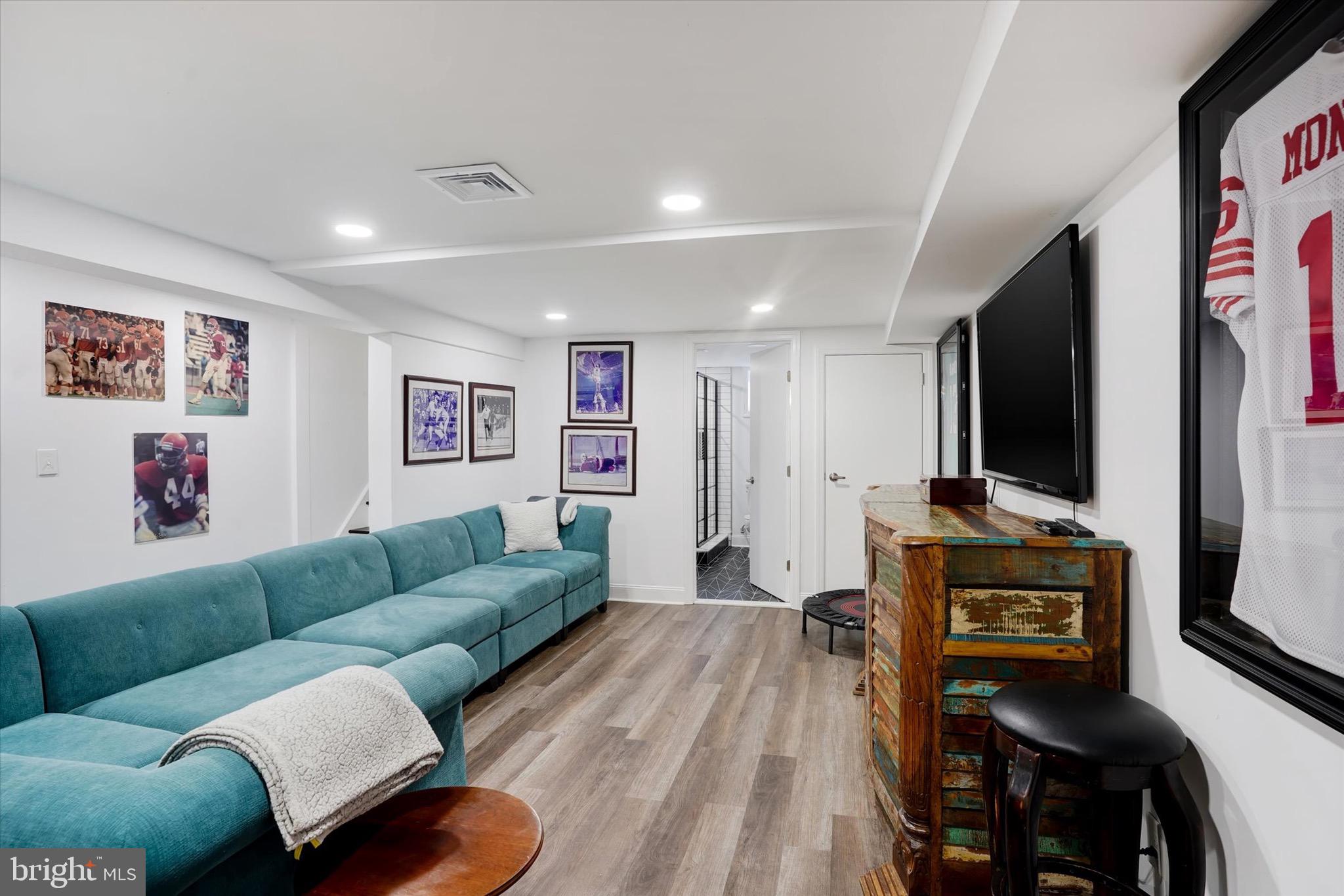 BROOKTHORPE HILLS - Residential