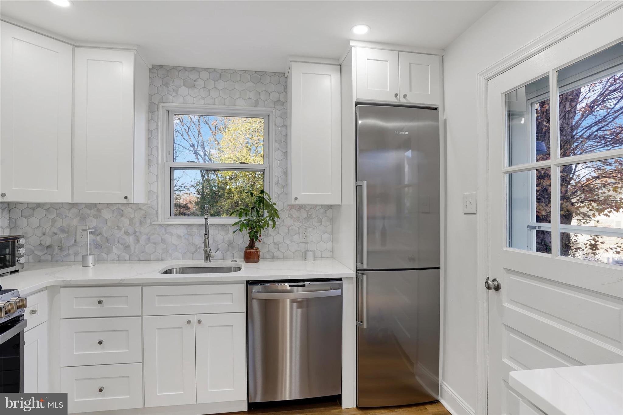 BROOKTHORPE HILLS - Residential