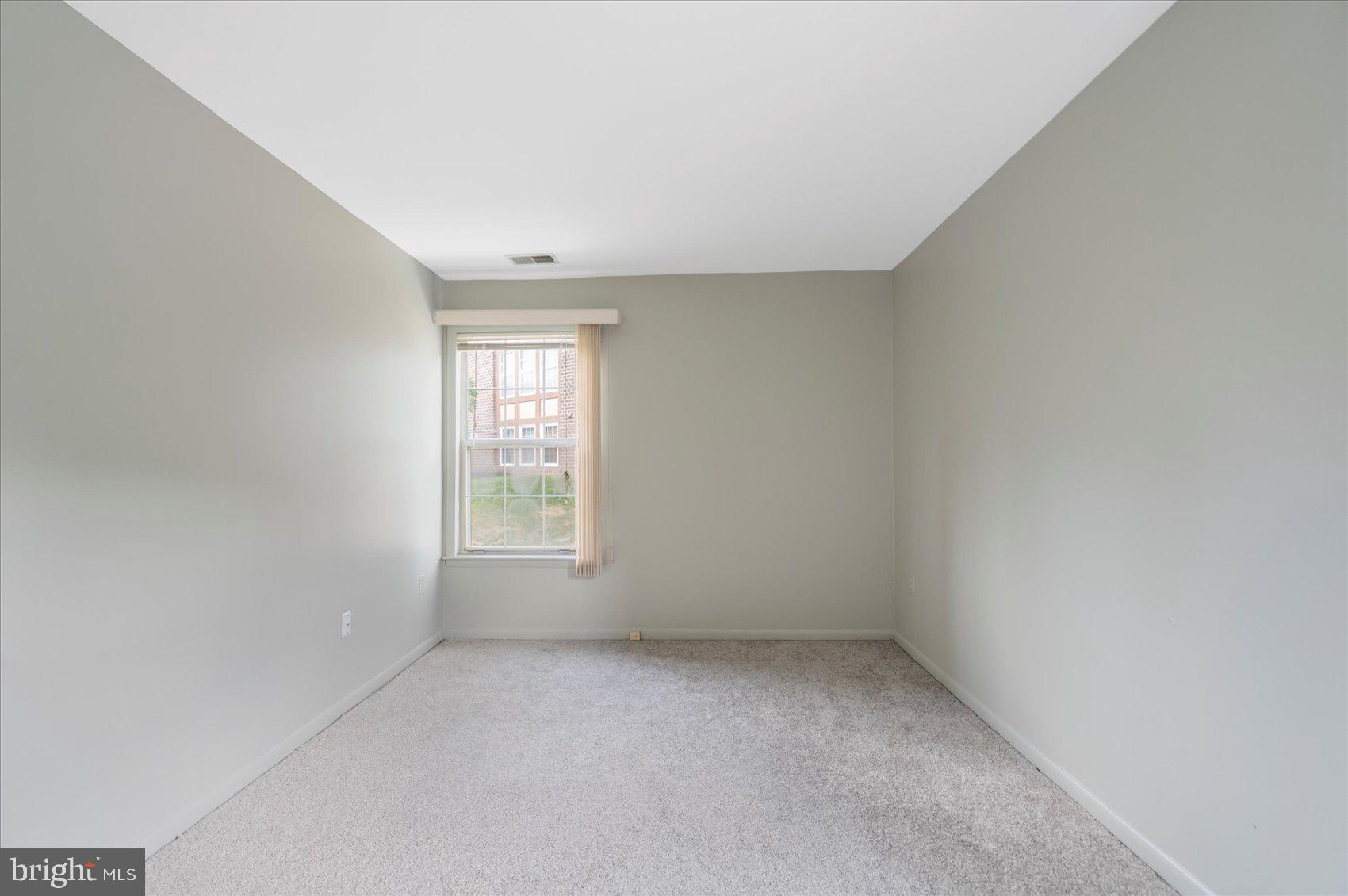SUMMIT RIDGE - Residential