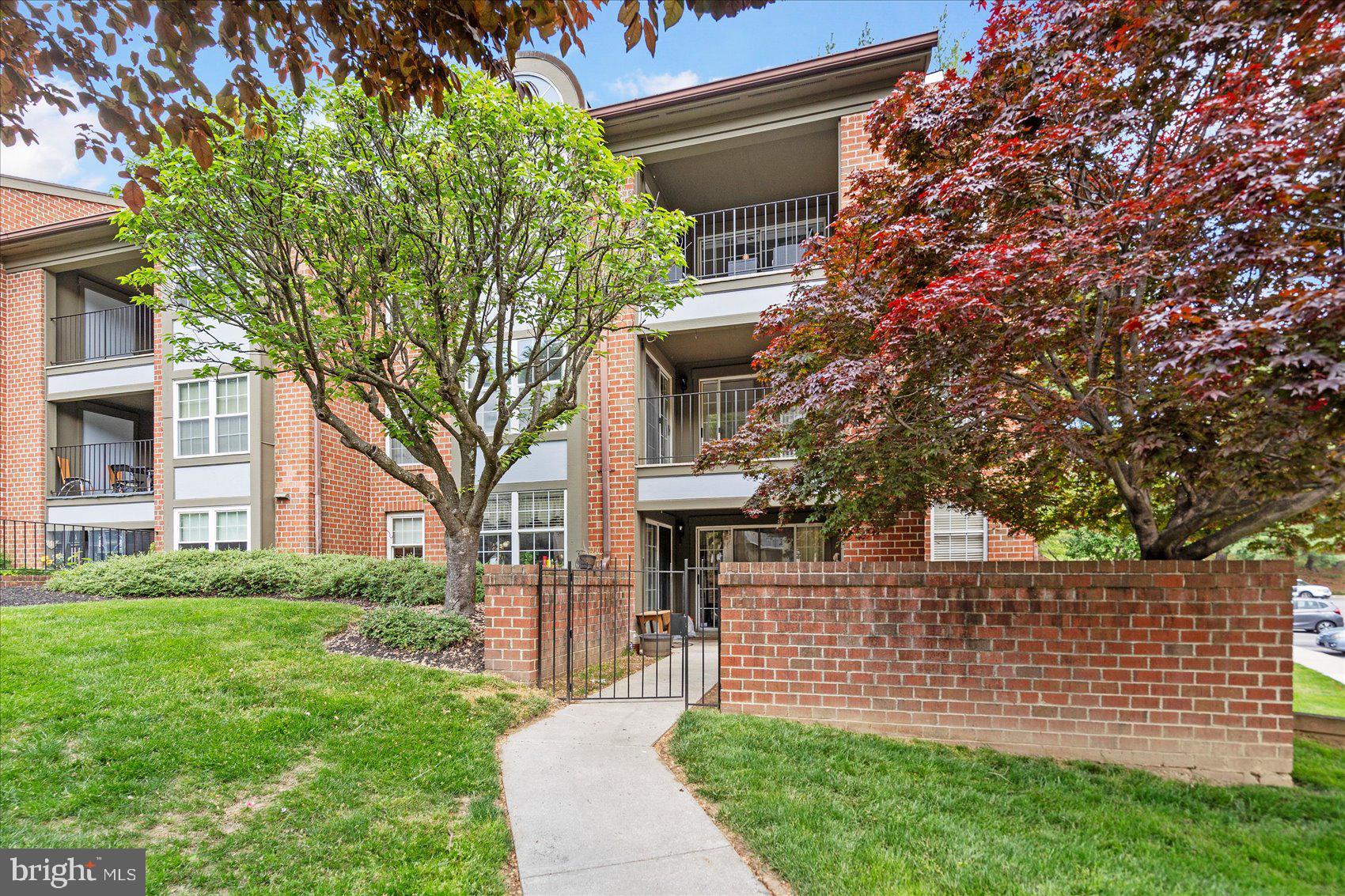 SUMMIT RIDGE - Residential