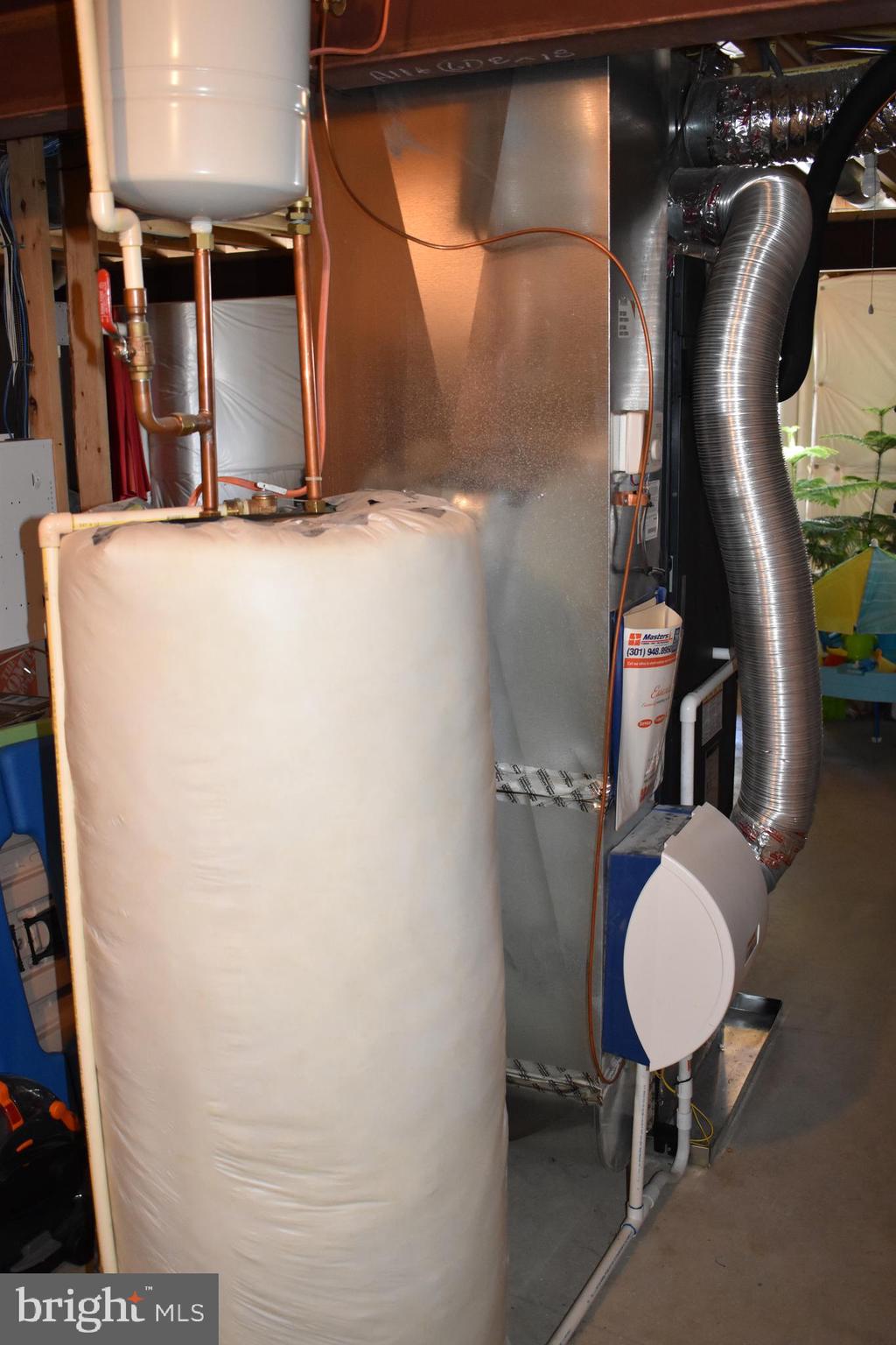 LAKELAND PLACE - Residential