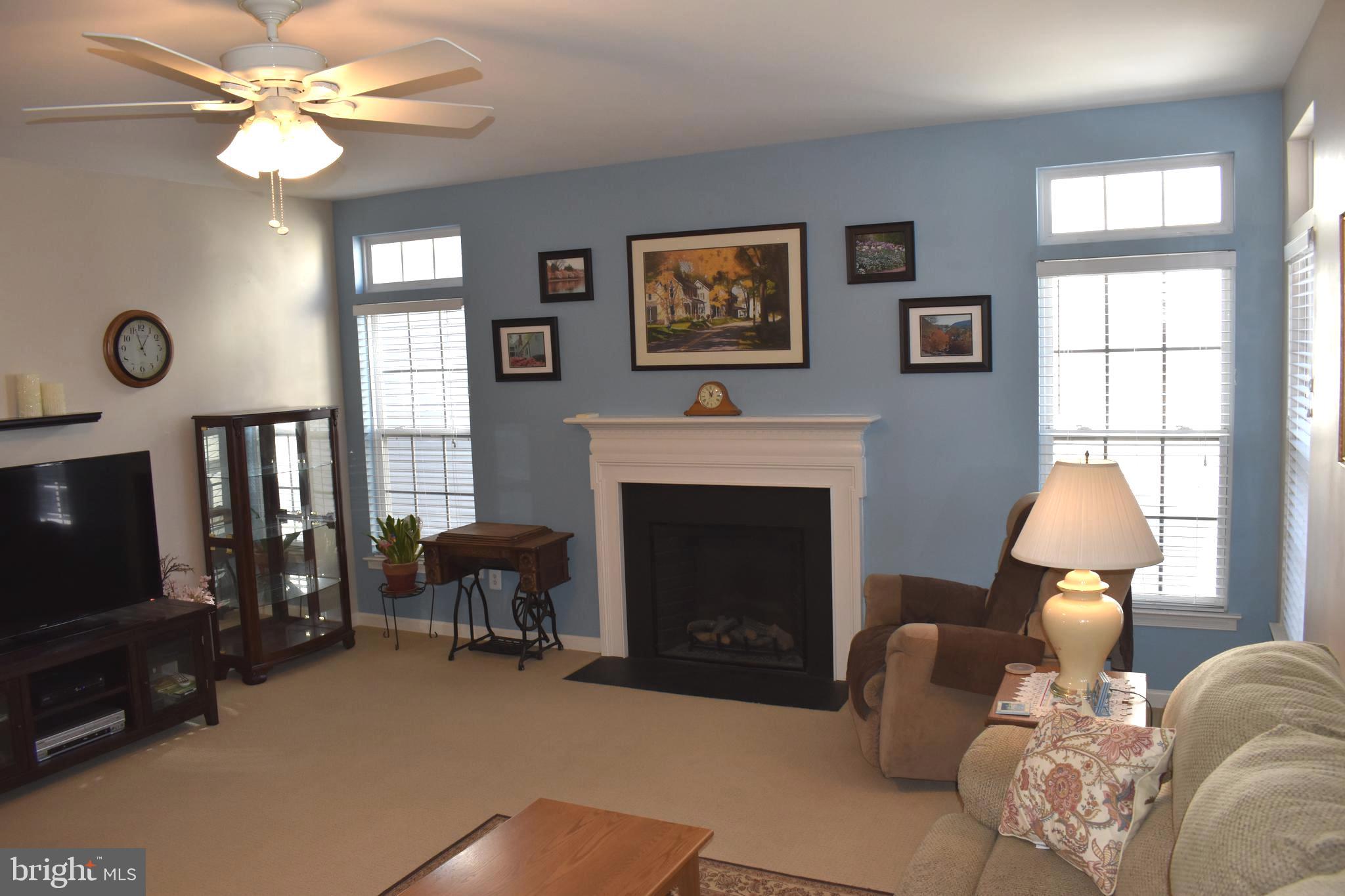 LAKELAND PLACE - Residential