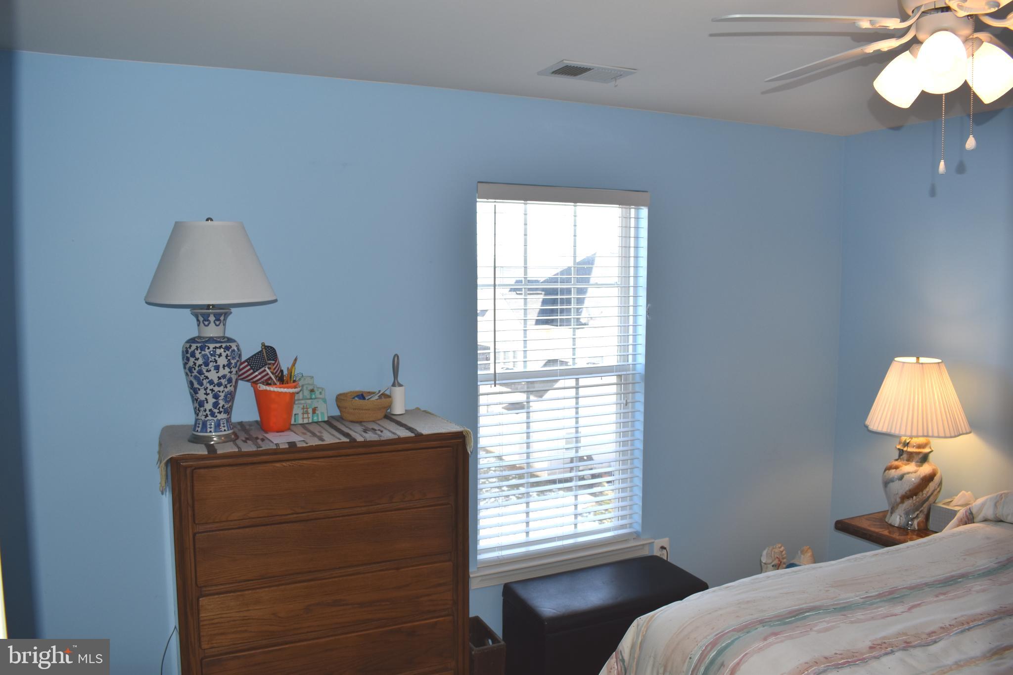 LAKELAND PLACE - Residential