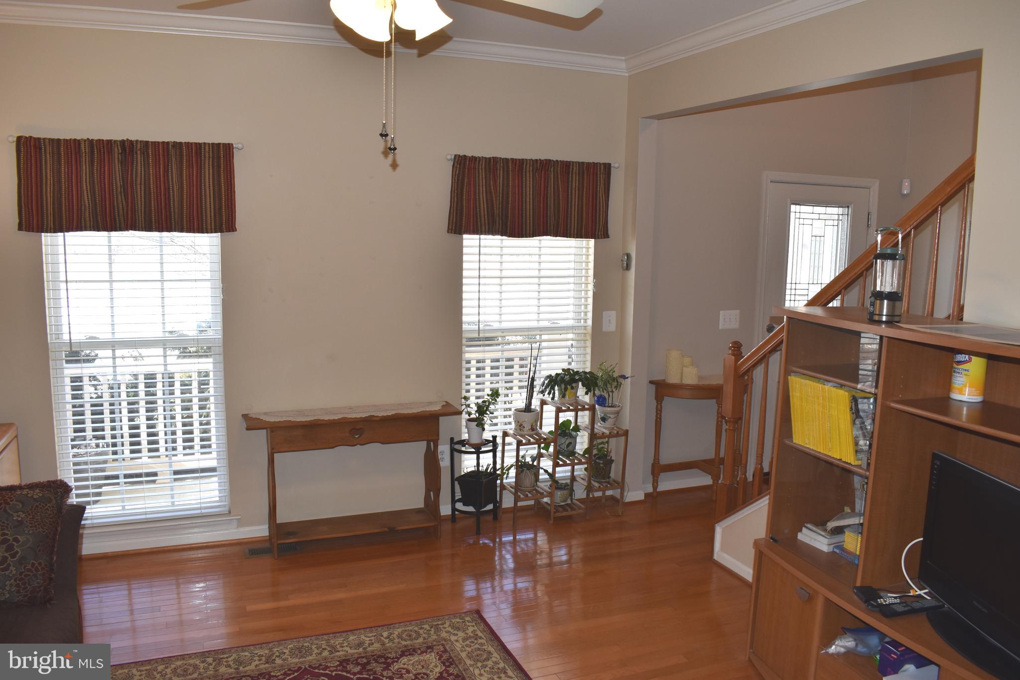 LAKELAND PLACE - Residential