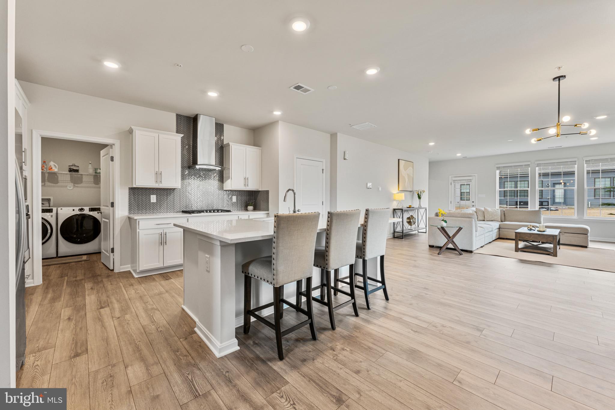 493 ENSEMBLE WAY