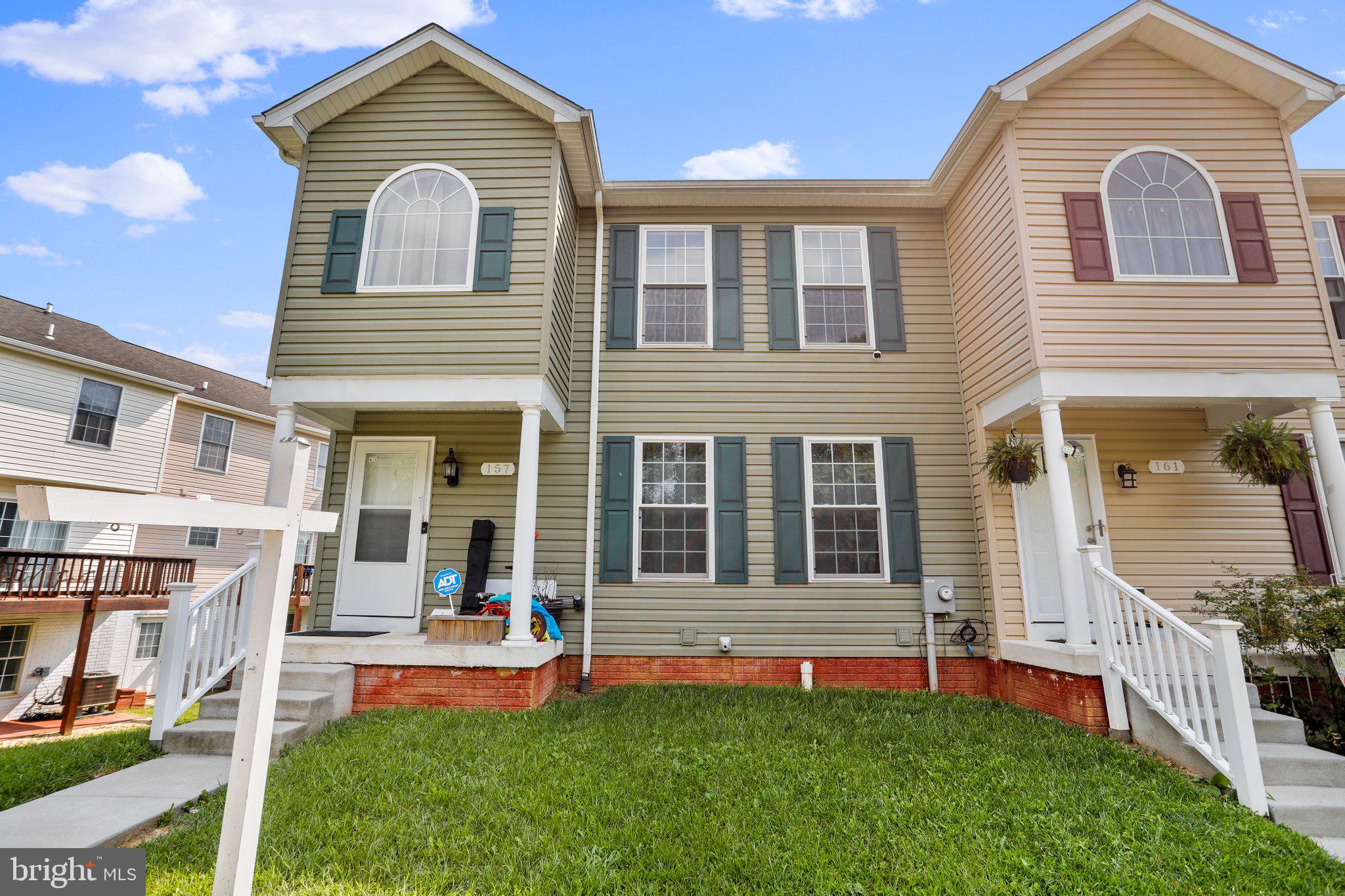 AMBER WOODS - Residential