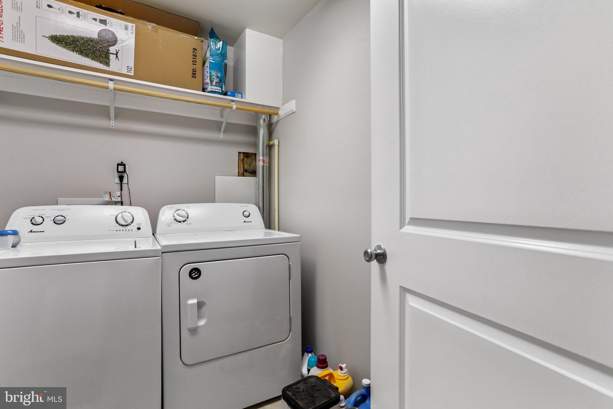 AMBER WOODS - Residential