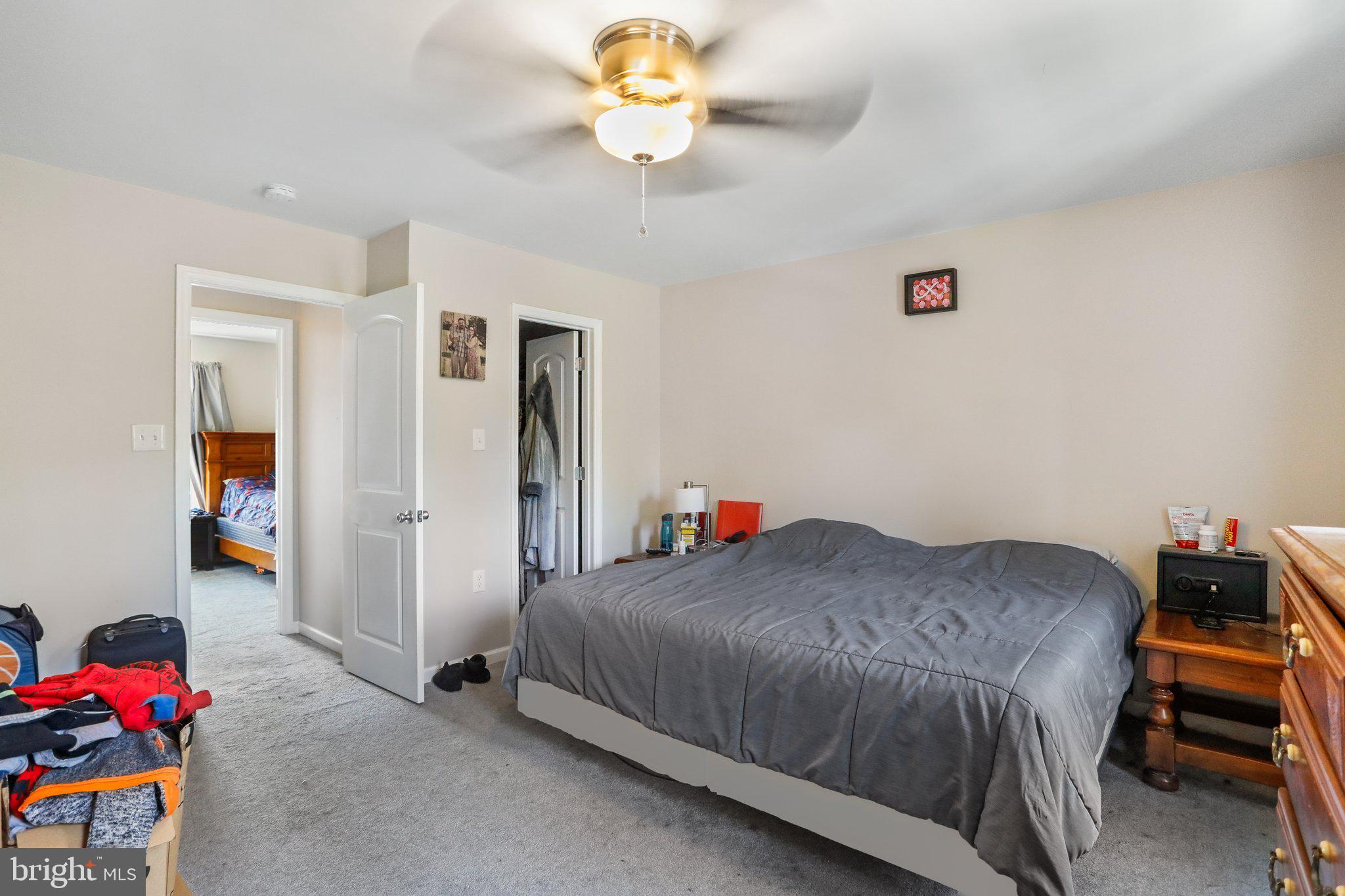 AMBER WOODS - Residential