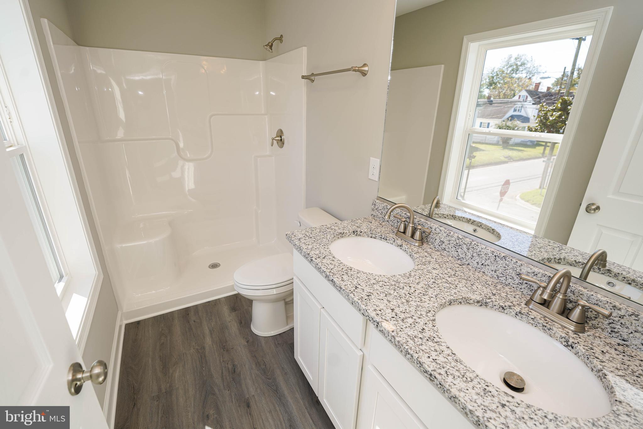 NEWTOWNE SQUARE - Residential