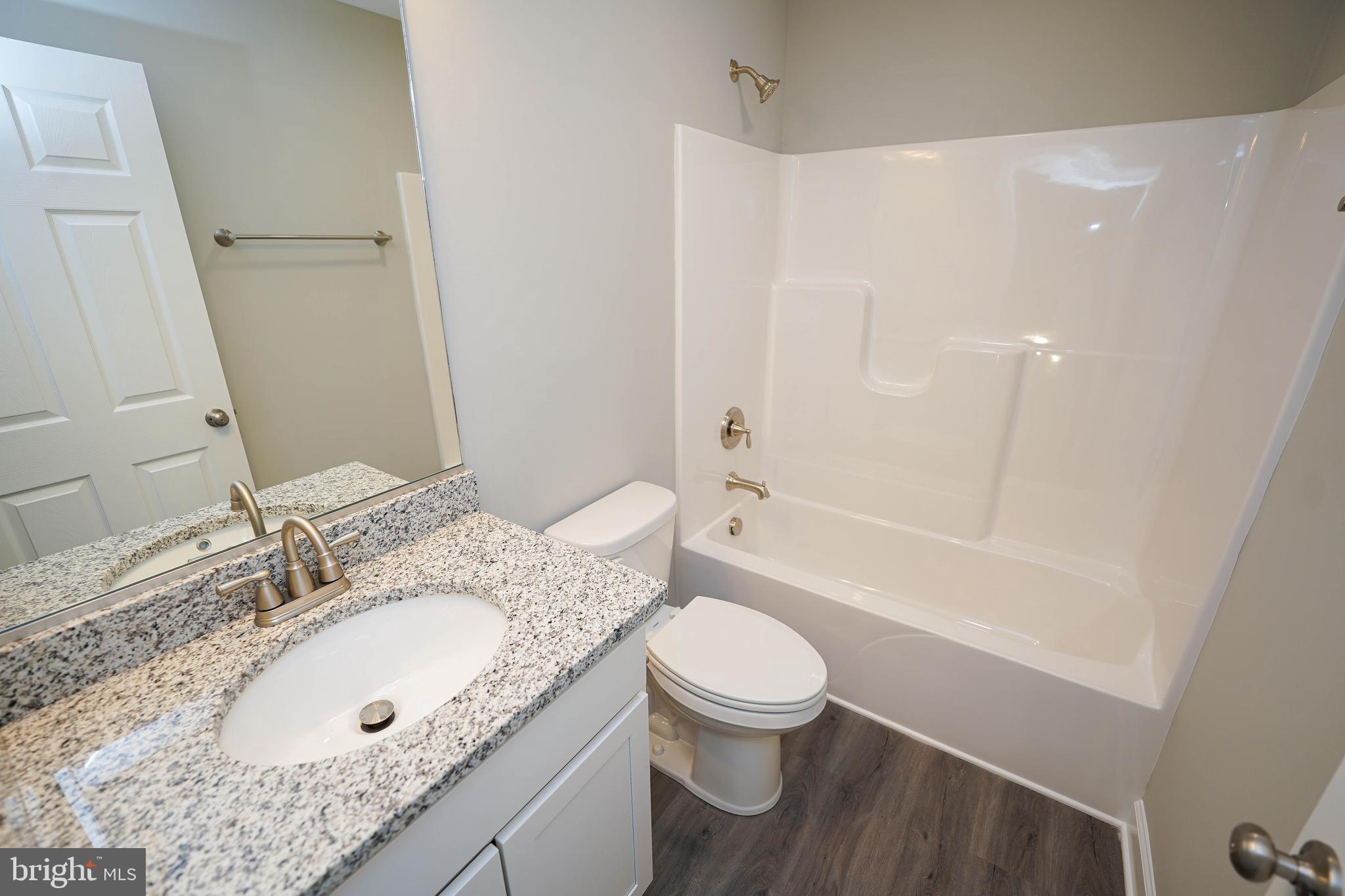 NEWTOWNE SQUARE - Residential