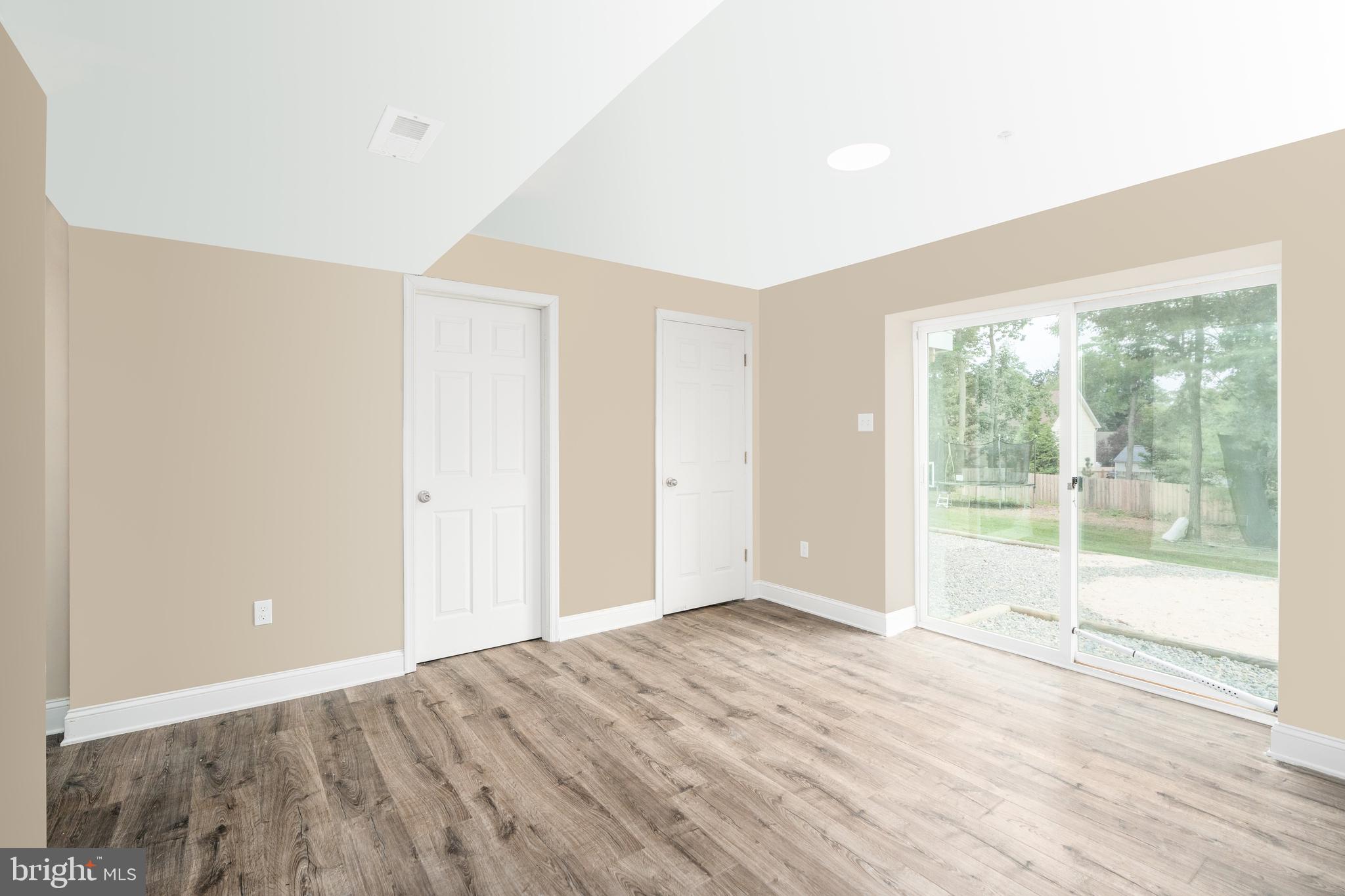 HARBOR VIEW - Residential