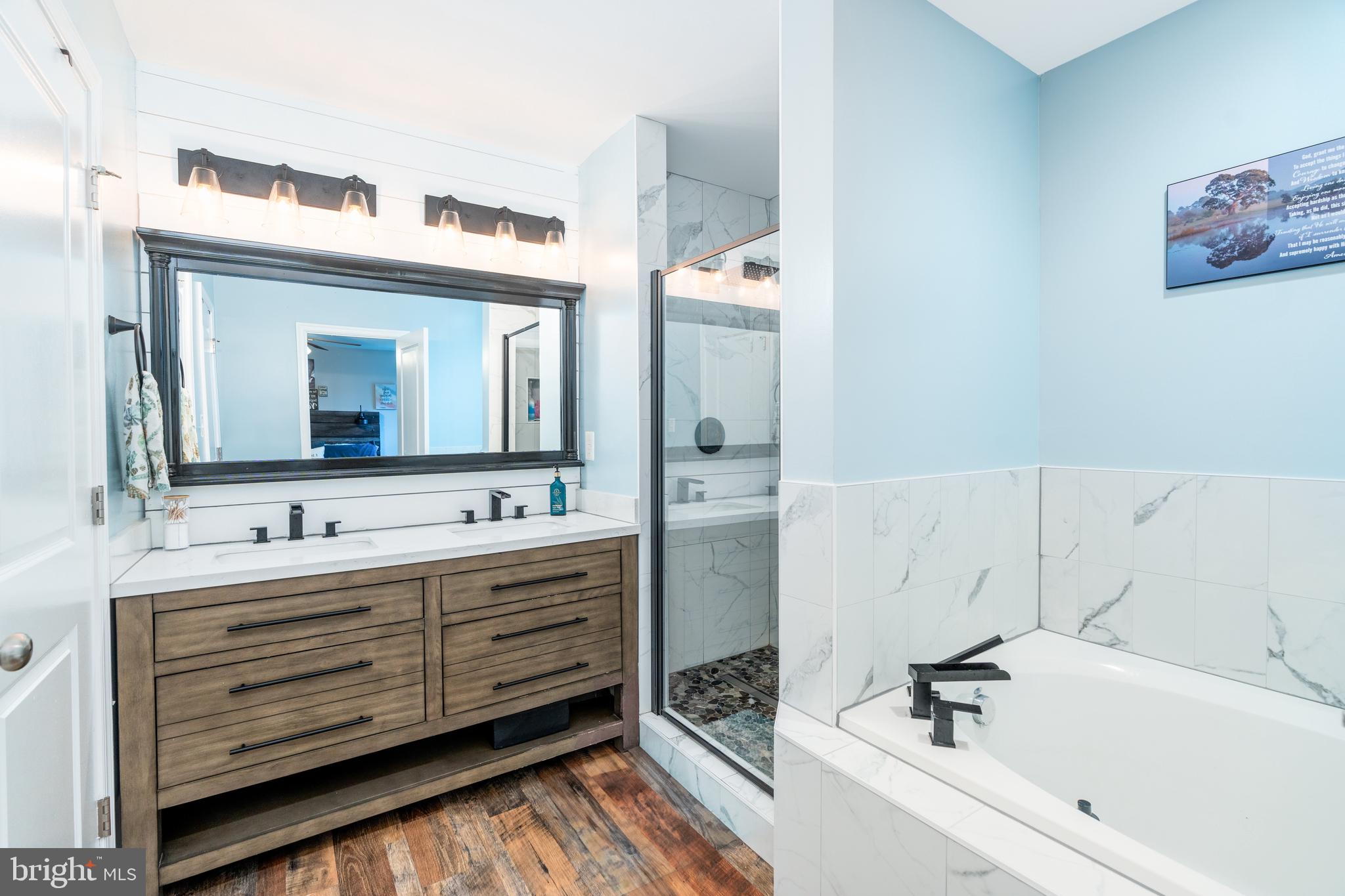 HARBOR VIEW - Residential