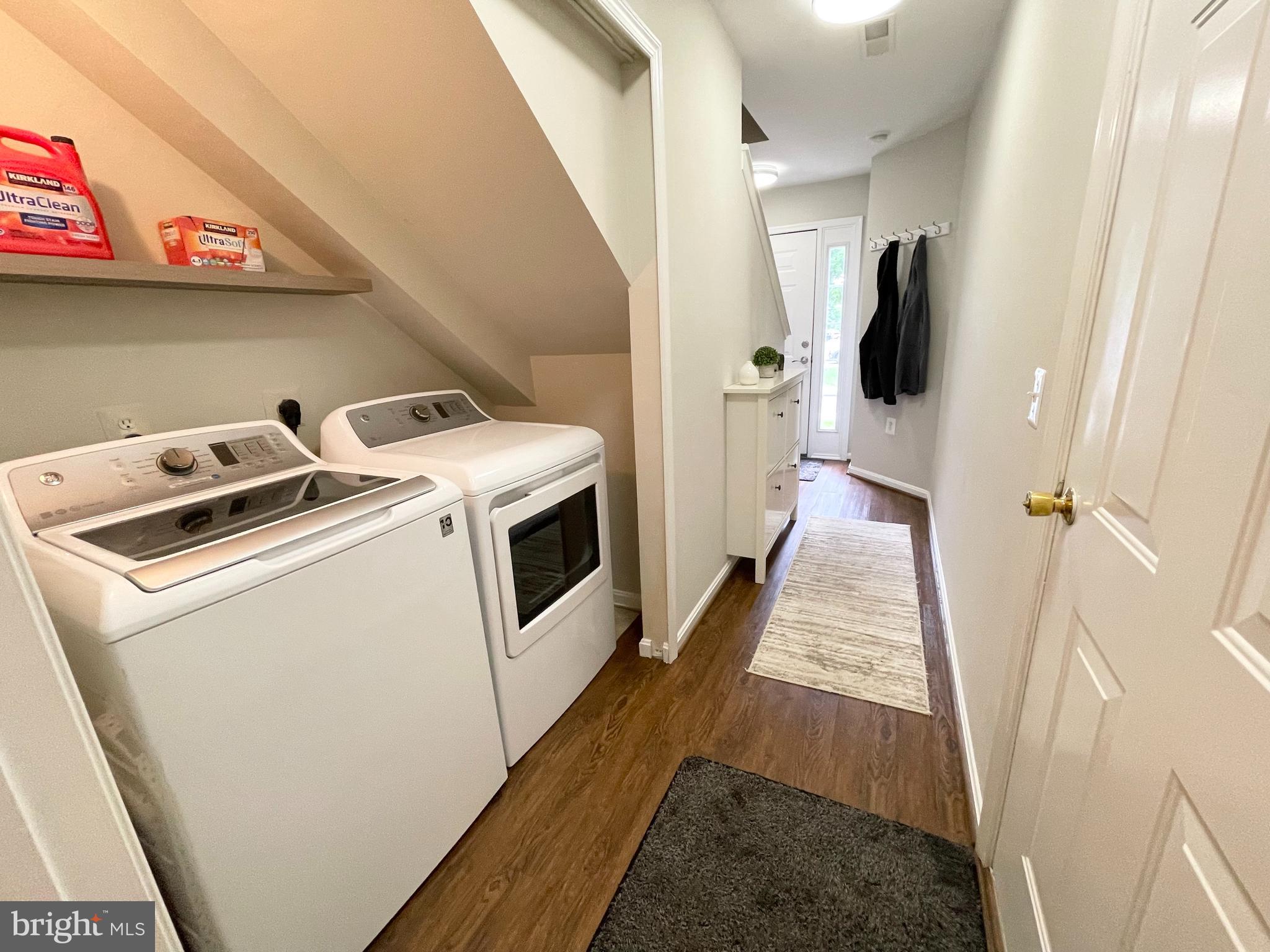 PARKSIDE AT DULLES - Residential Lease