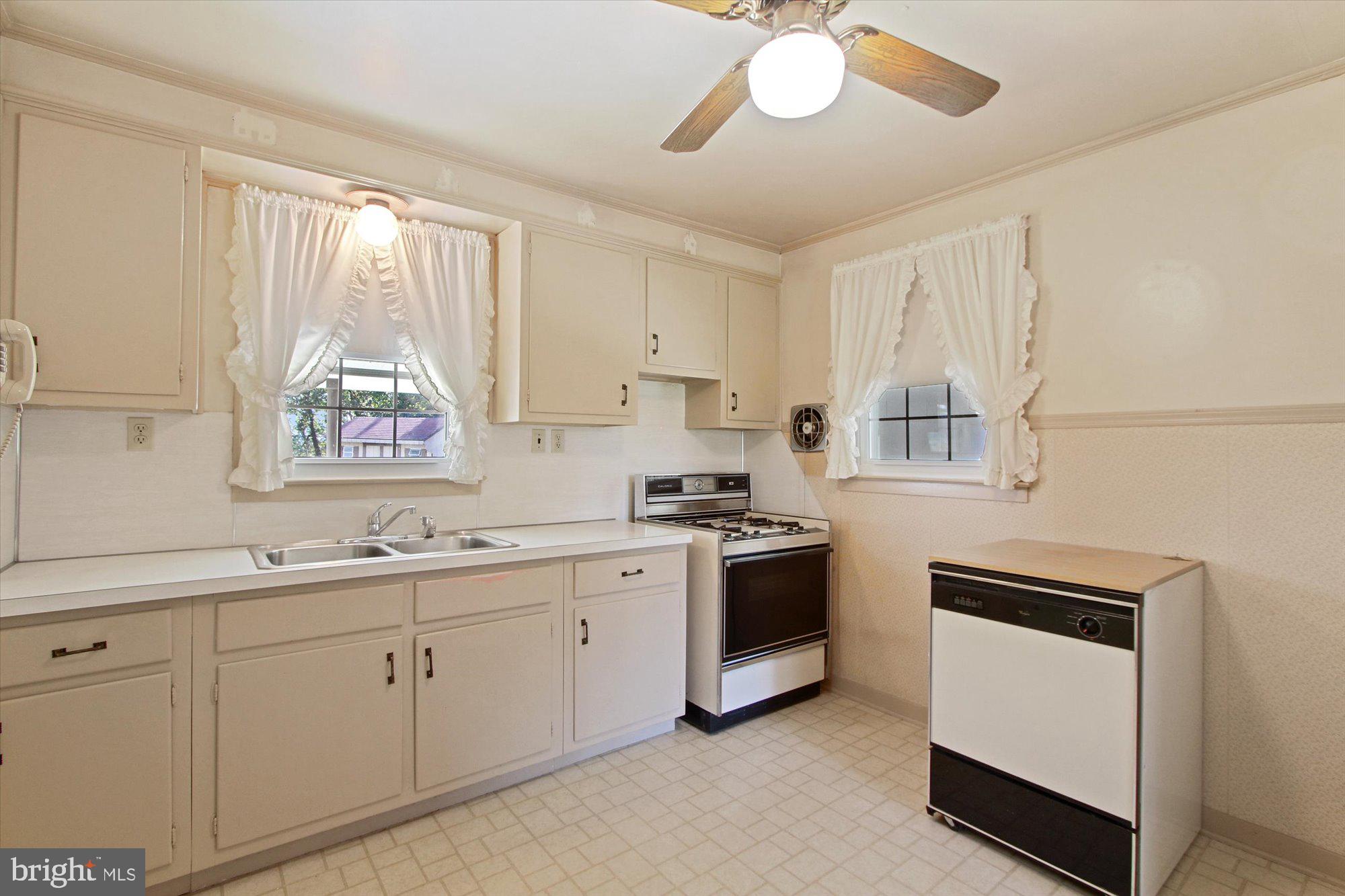 WEST MANCHESTER TWP - Residential