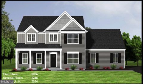 518 WOODCREST AVENUE LITITZ PA 17543