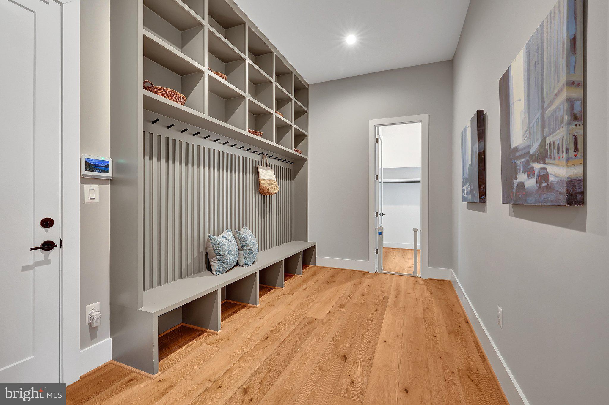 WEST LANGLEY - Residential