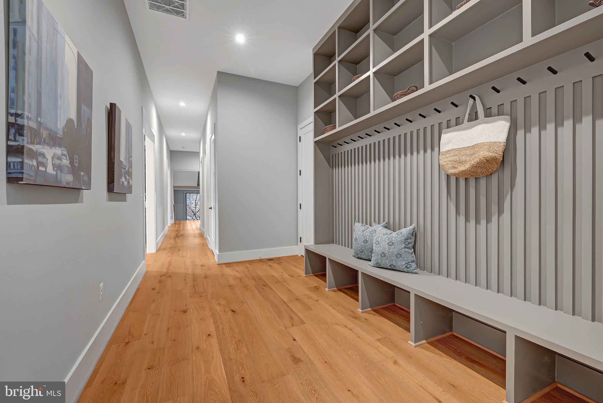 WEST LANGLEY - Residential