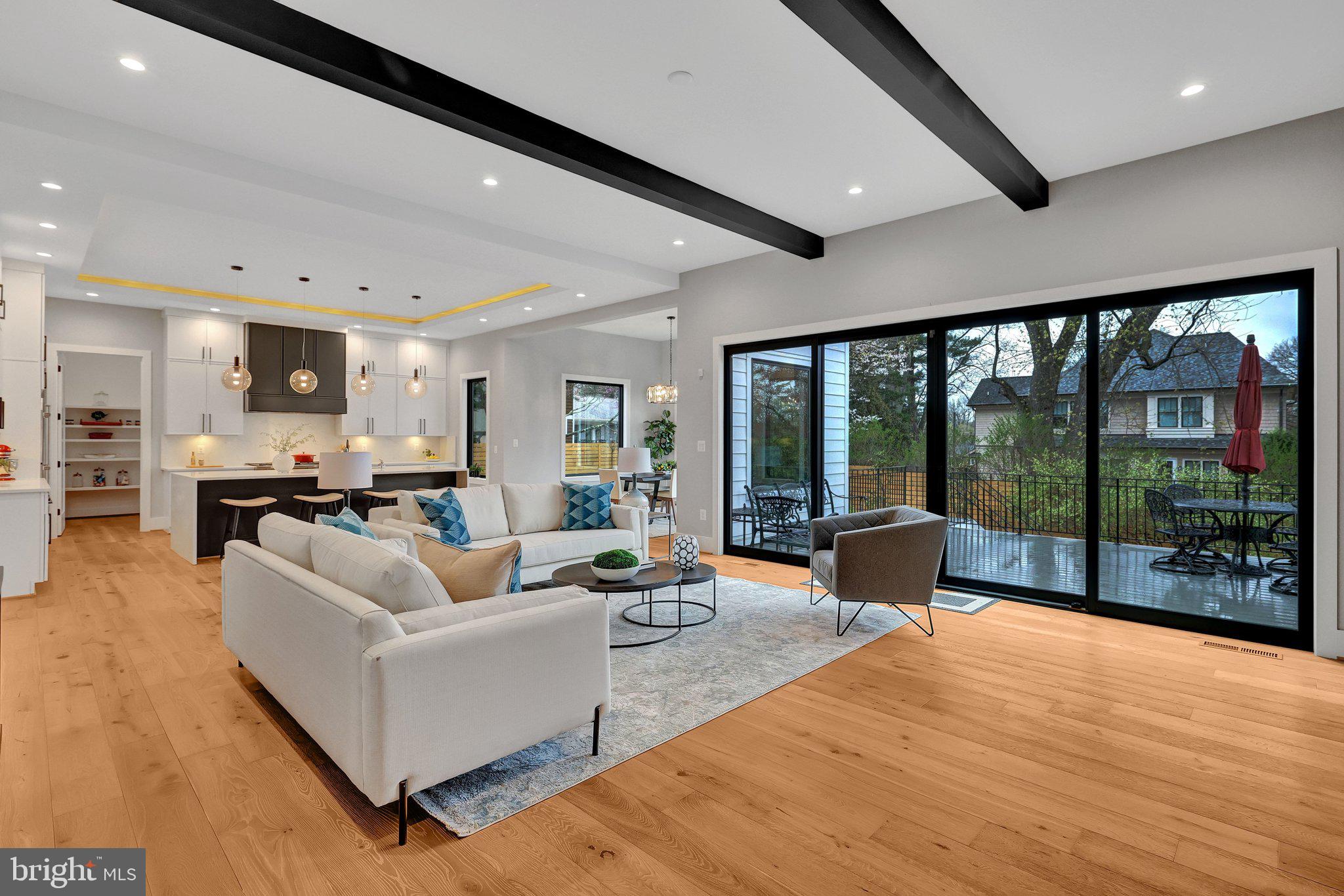 WEST LANGLEY - Residential