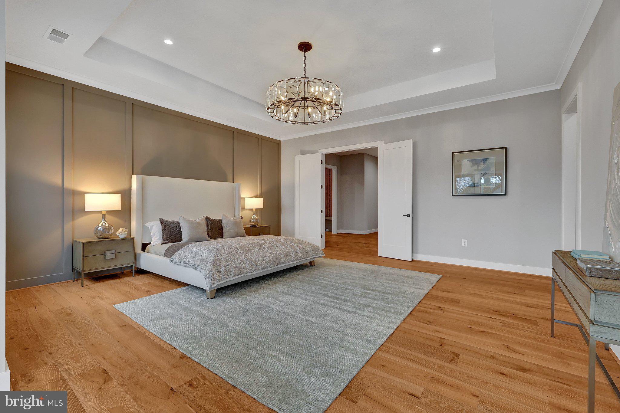 WEST LANGLEY - Residential