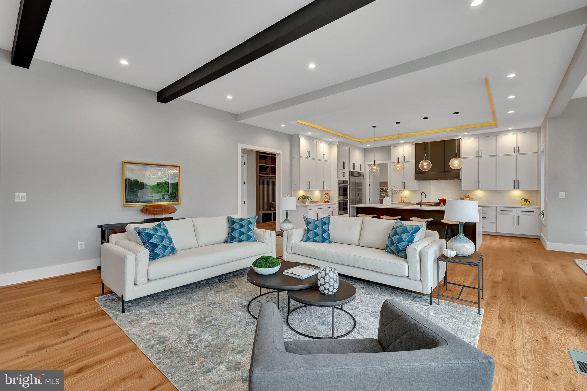 WEST LANGLEY - Residential