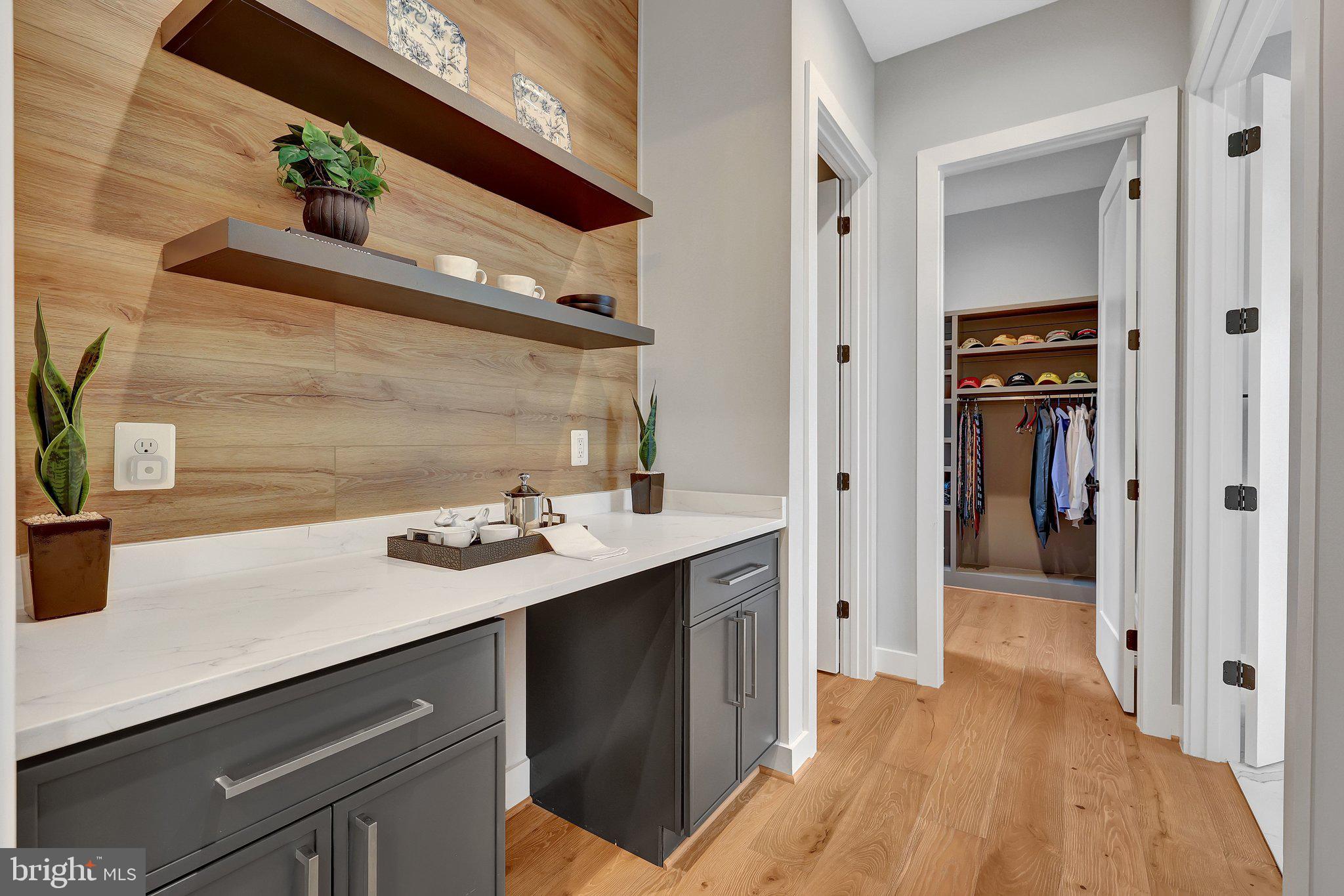 WEST LANGLEY - Residential