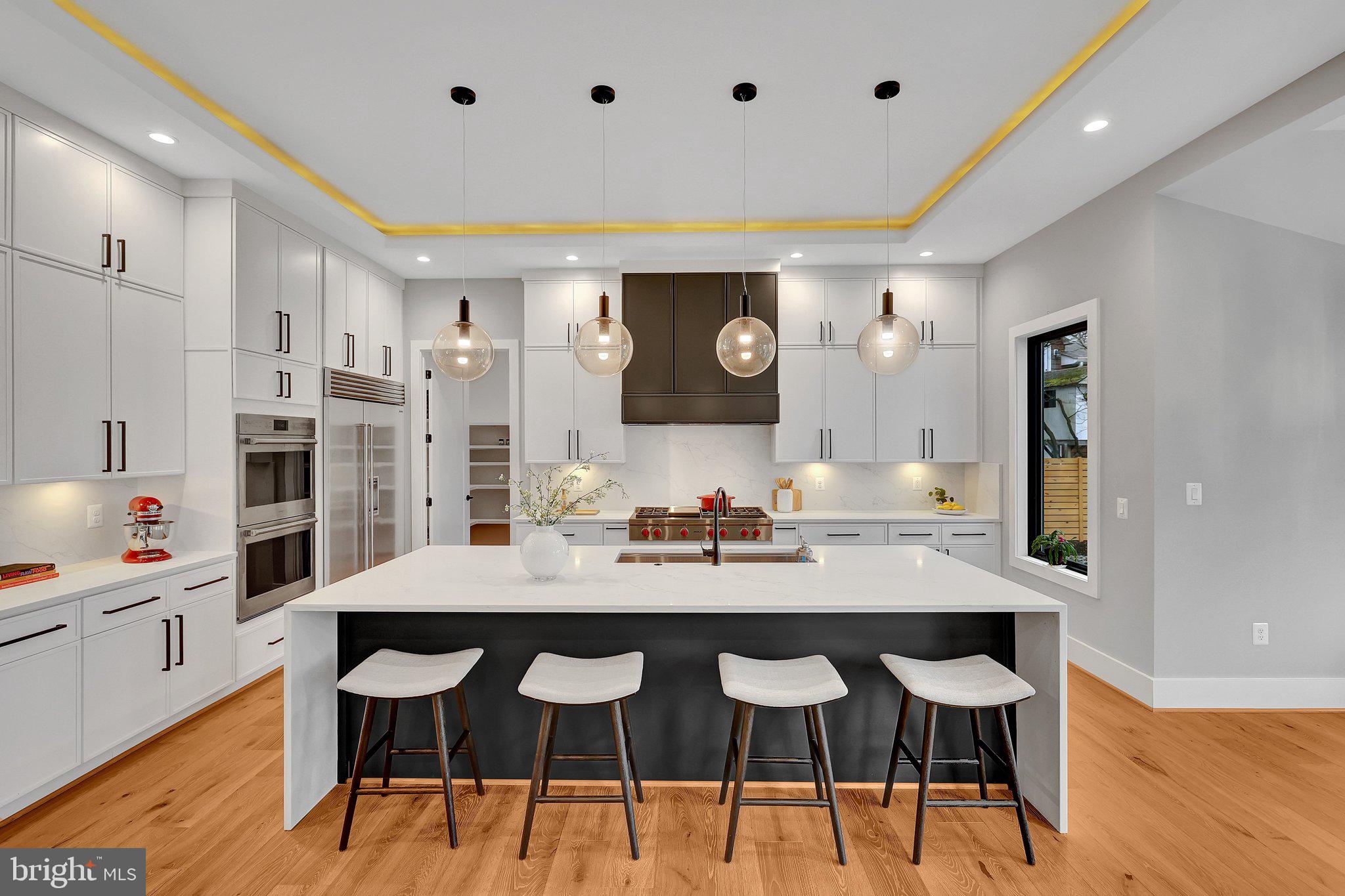 WEST LANGLEY - Residential