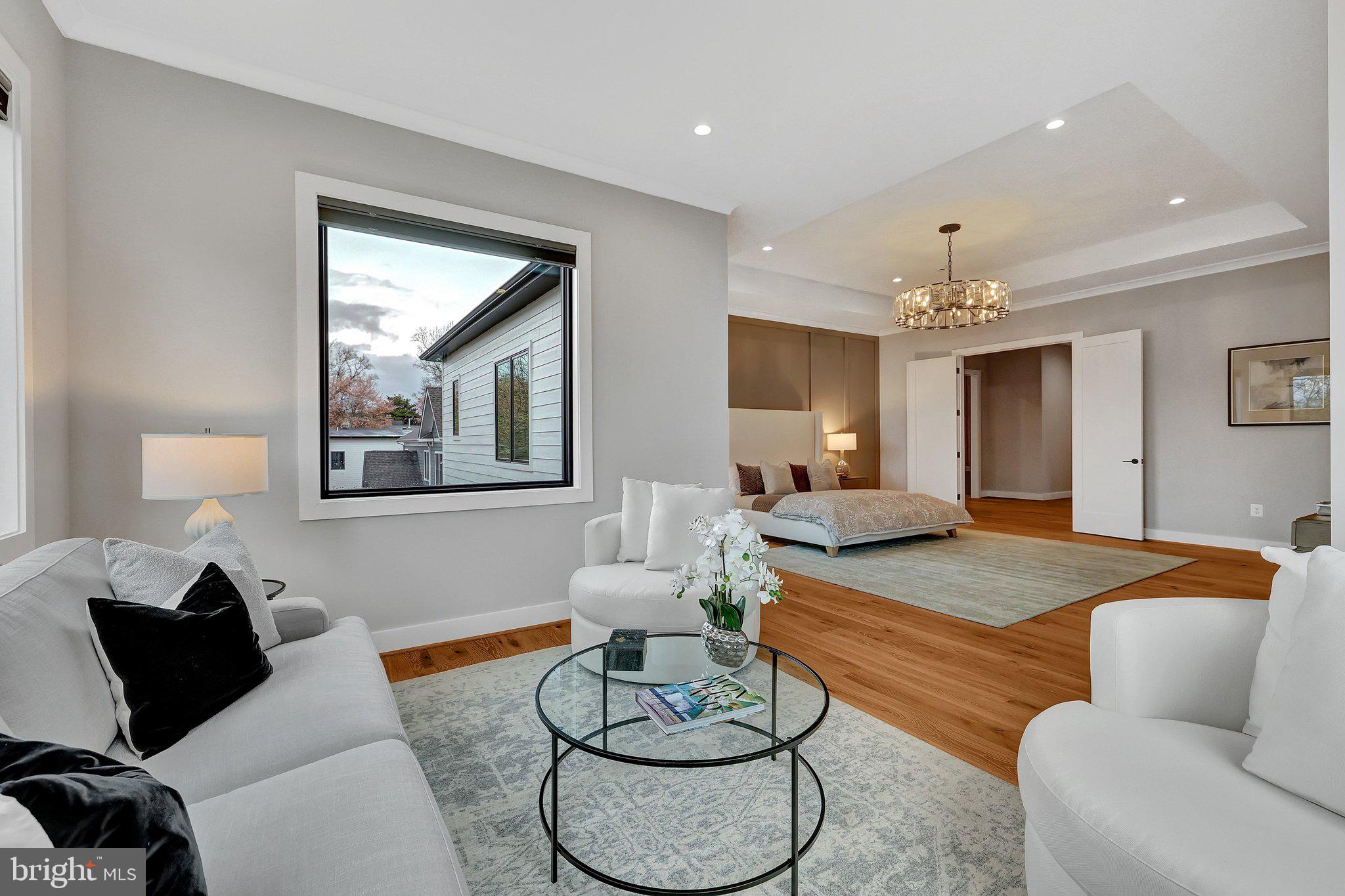 WEST LANGLEY - Residential