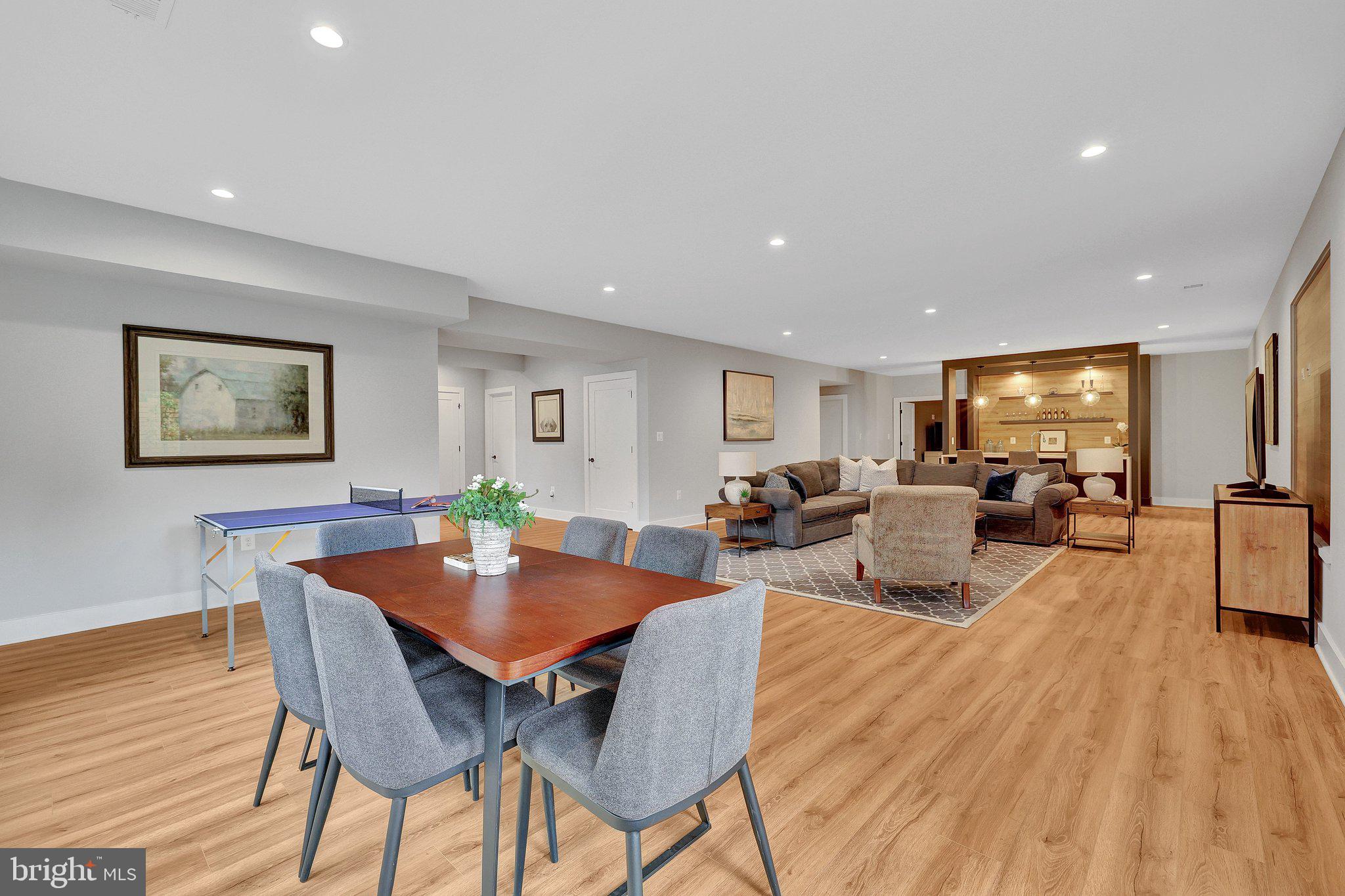 WEST LANGLEY - Residential