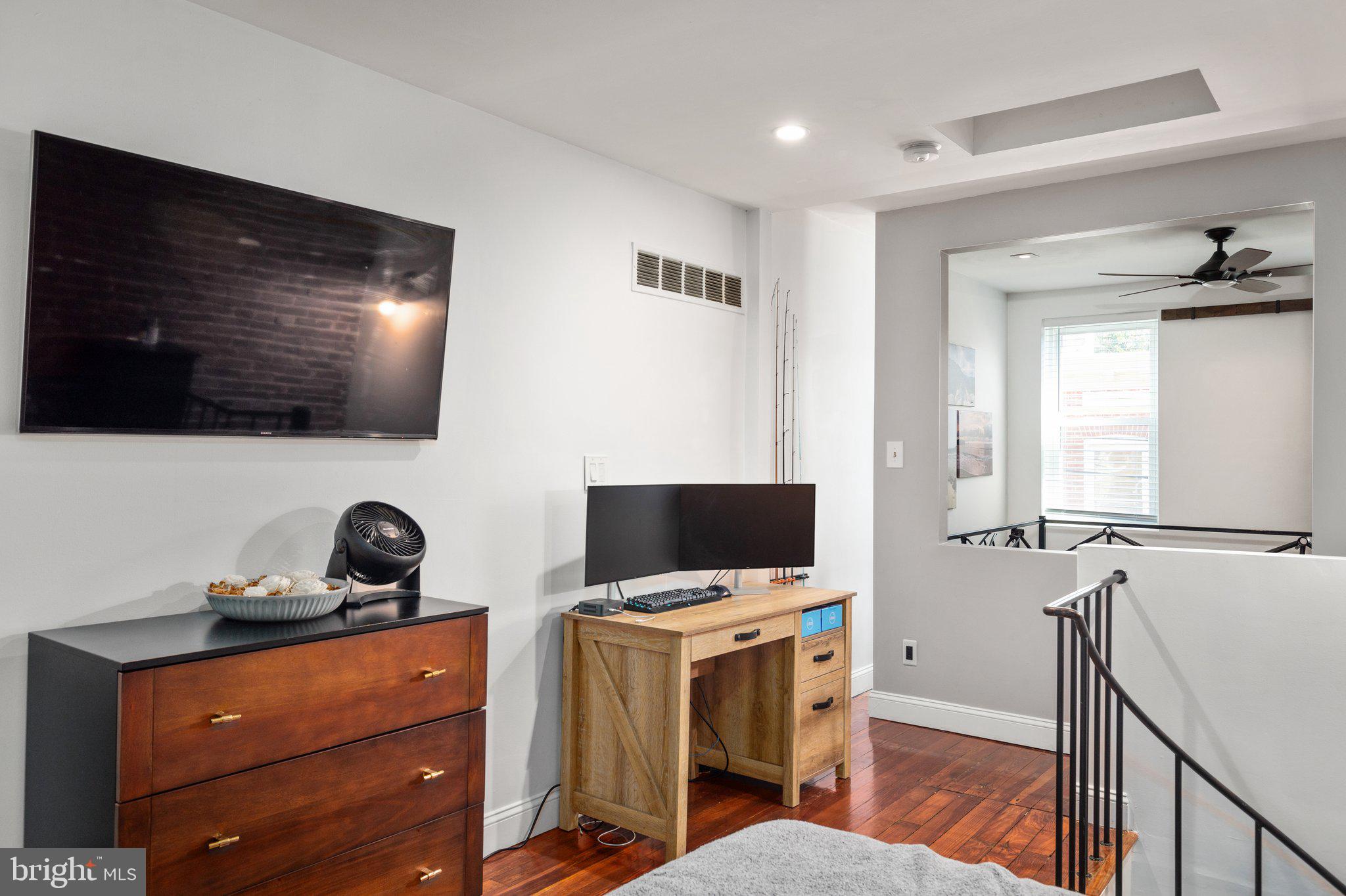 BUTCHER'S HILL - Residential