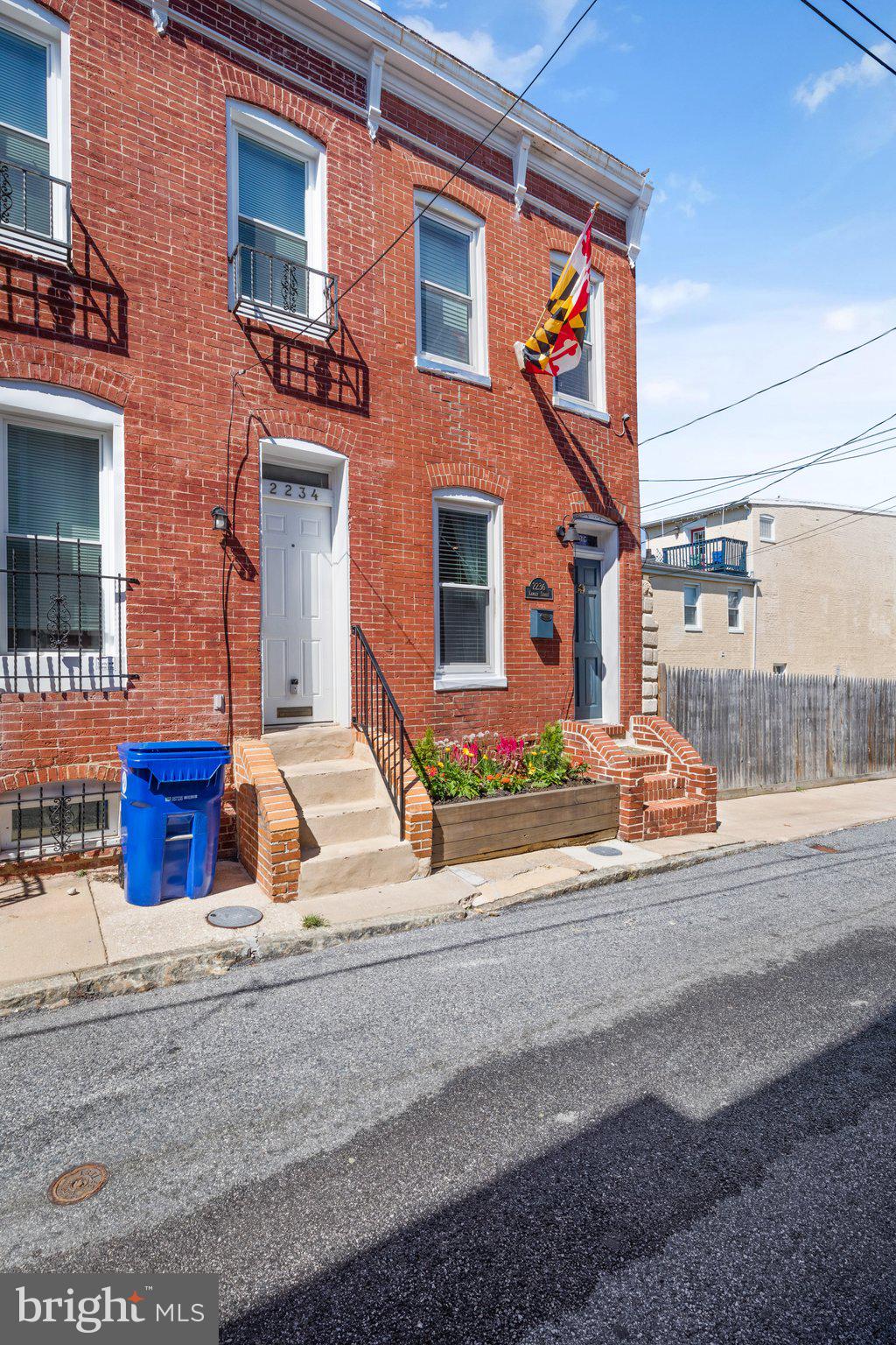 BUTCHER'S HILL - Residential