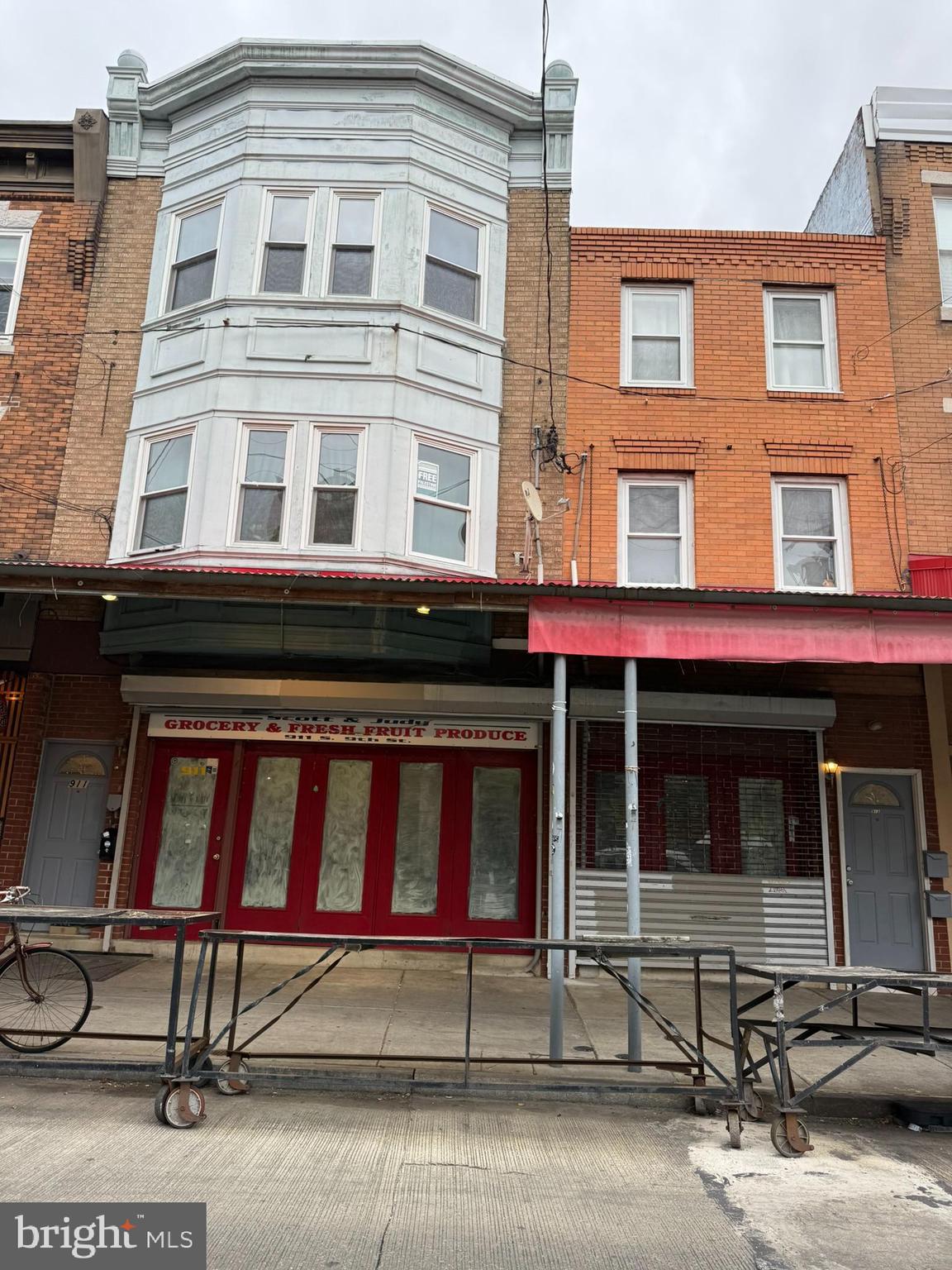 PHILADELPHIA (SOUTH) - Commercial Lease