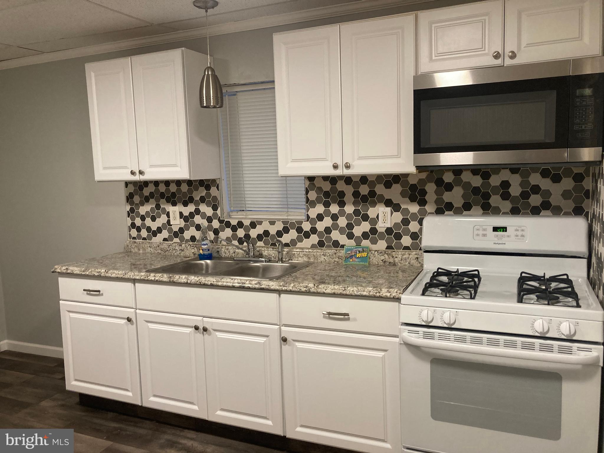 HARROWGATE - Residential