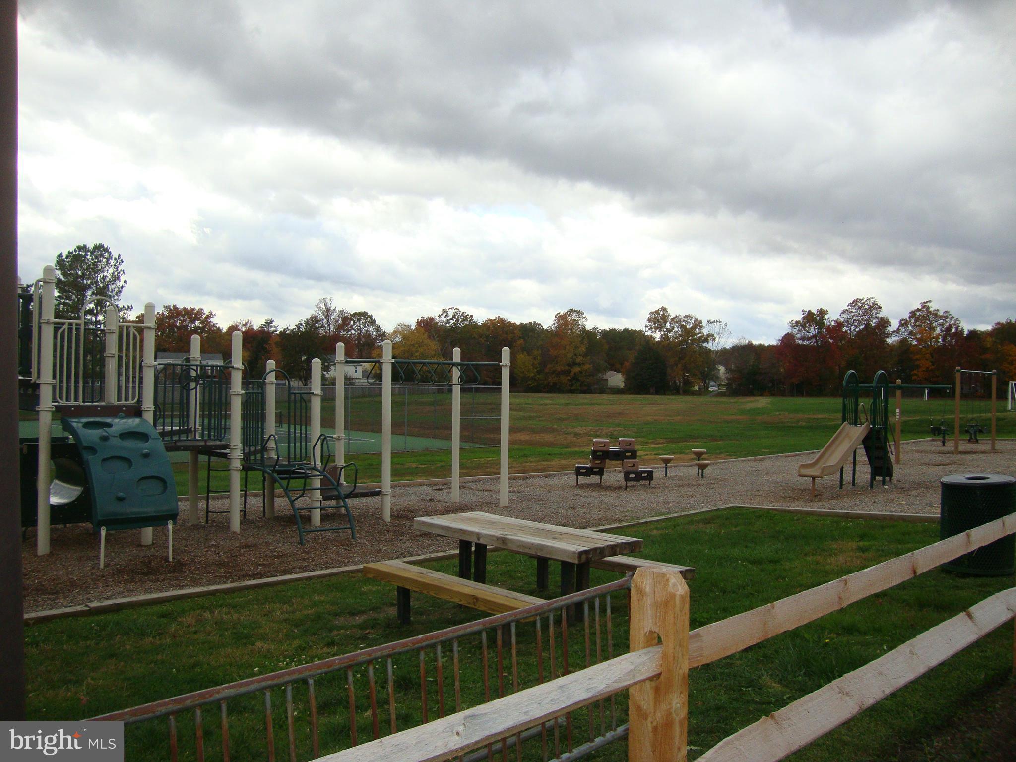 ST CHARLES SUB - WAKEFIELD - Residential