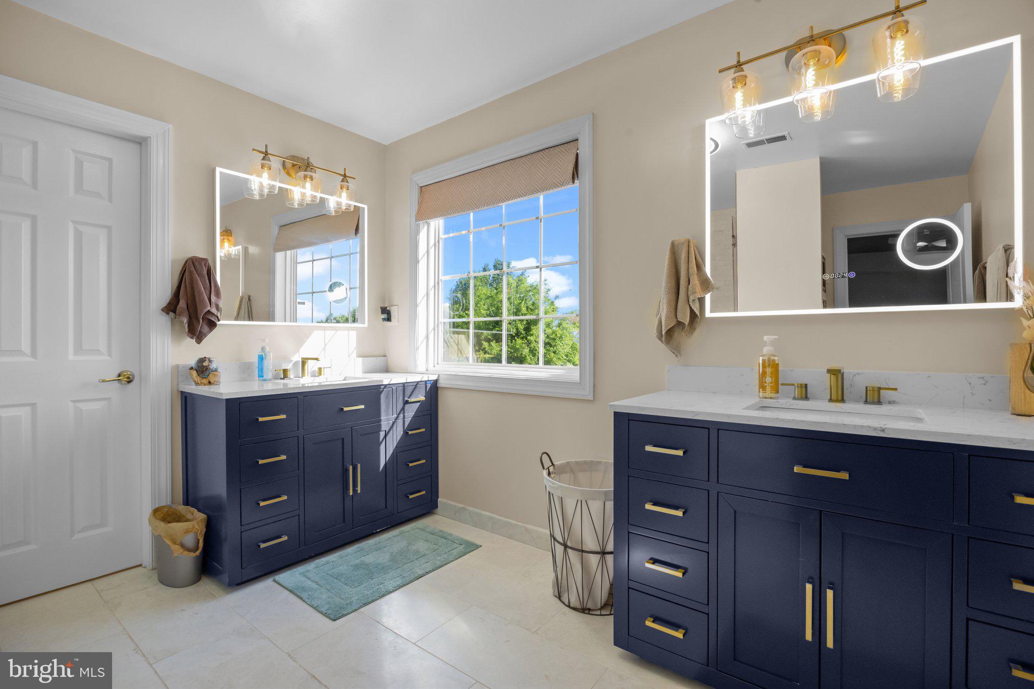 BELMONT RIDGE - Residential