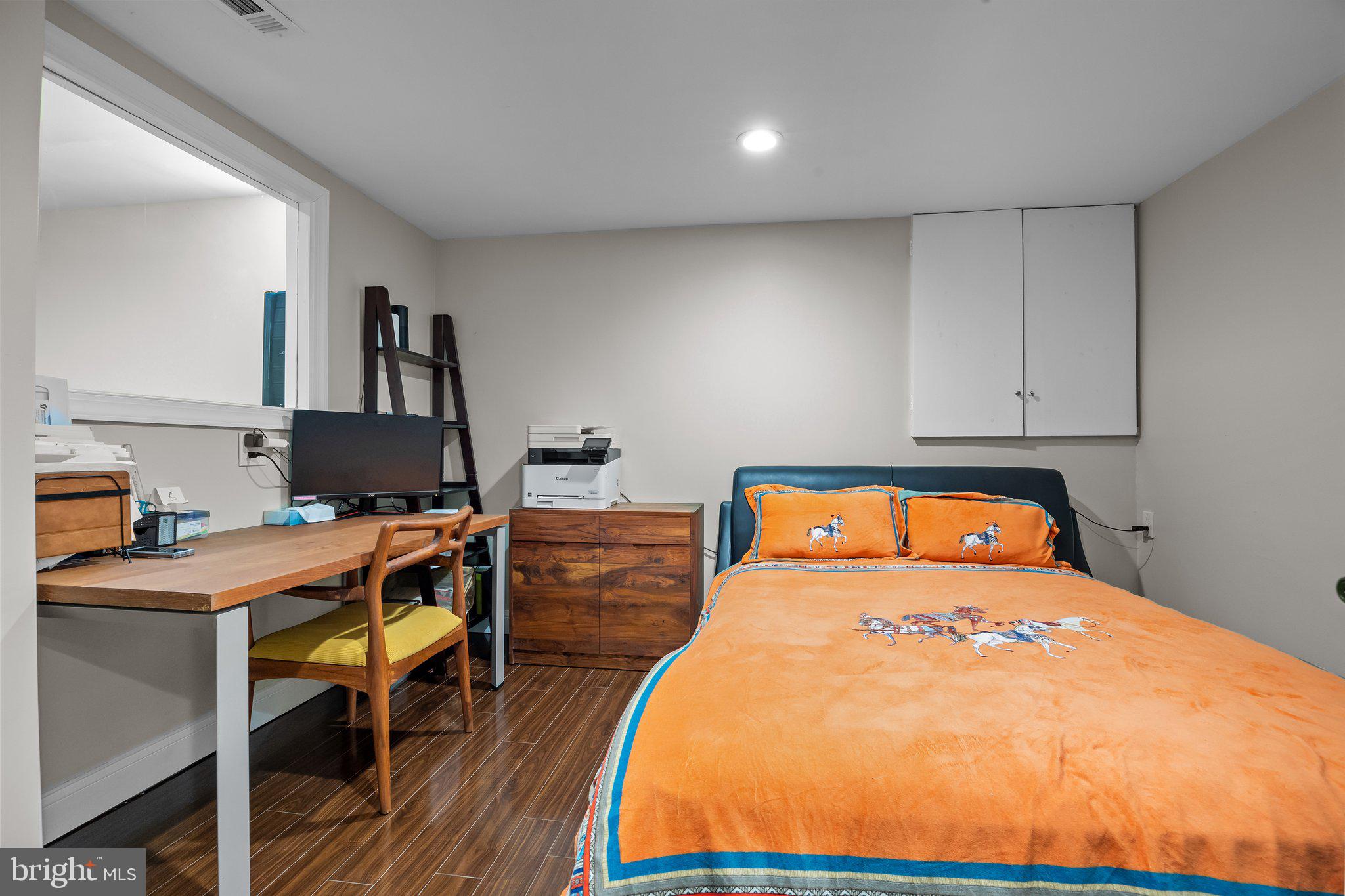 BELMONT RIDGE - Residential