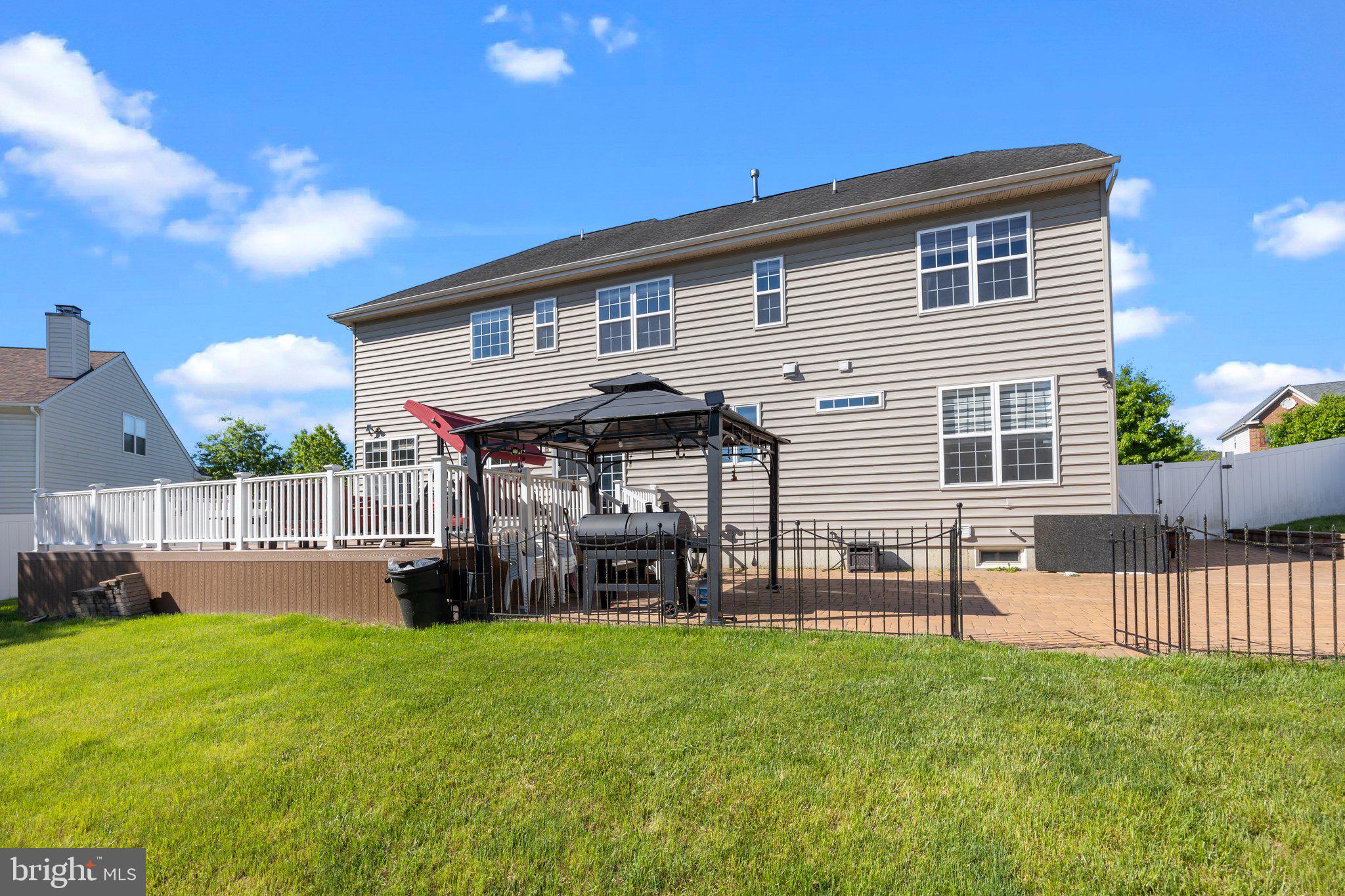 BELMONT RIDGE - Residential